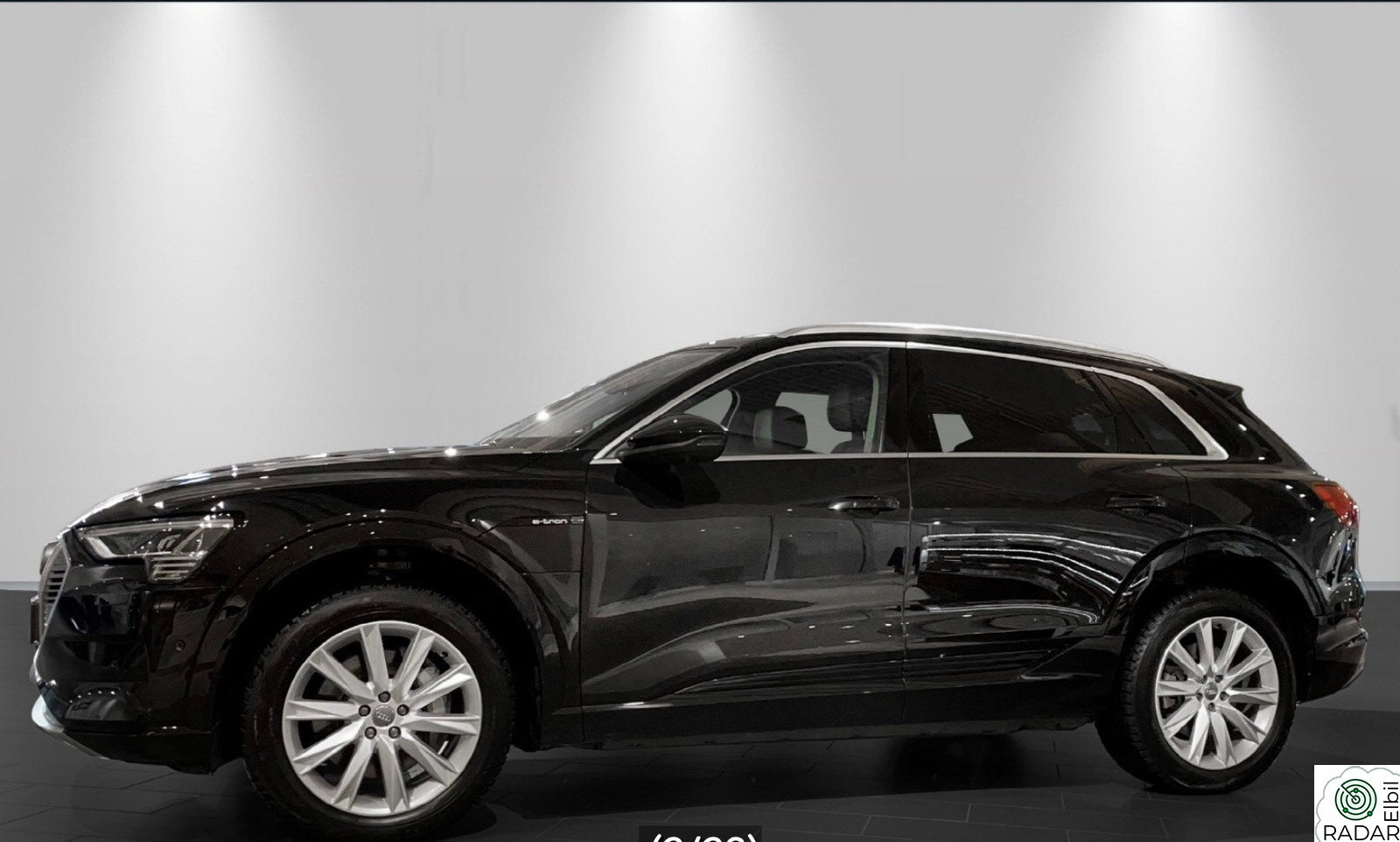 AUDI e-tron 55 quattro Matrix lys