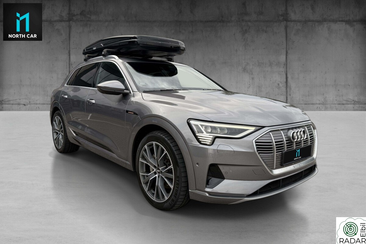 AUDI e-tron 55 /S line / Pano/ HUD/ Night V/ B&O/ Garanti