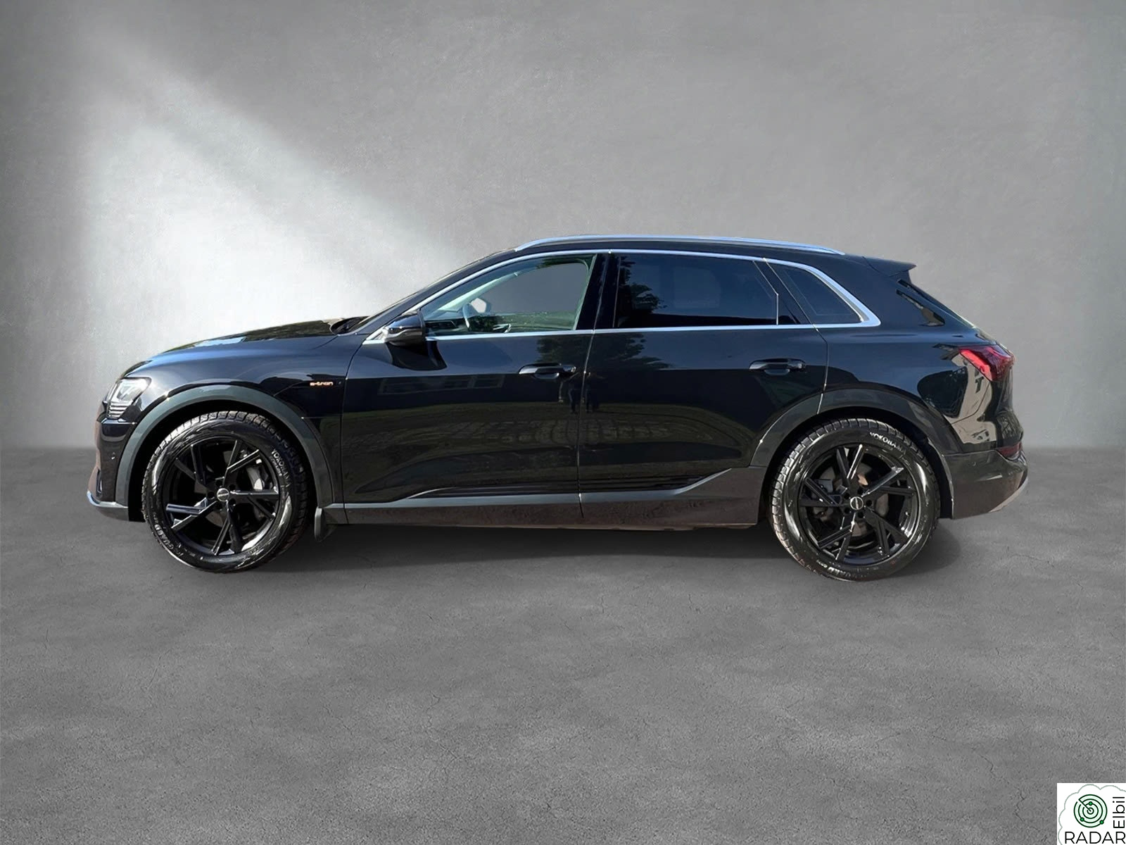 AUDI e-tron 50 50 Advanced Business
