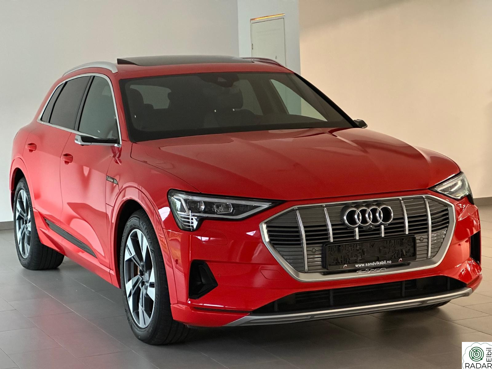 AUDI e-tron 55 55 Adv Sport edi S-Line B&O Pano Skinn Nav 360 Krok ACC
