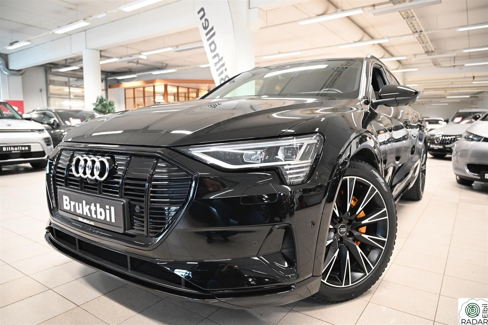 AUDI e-tron 50 50 Advanced Business