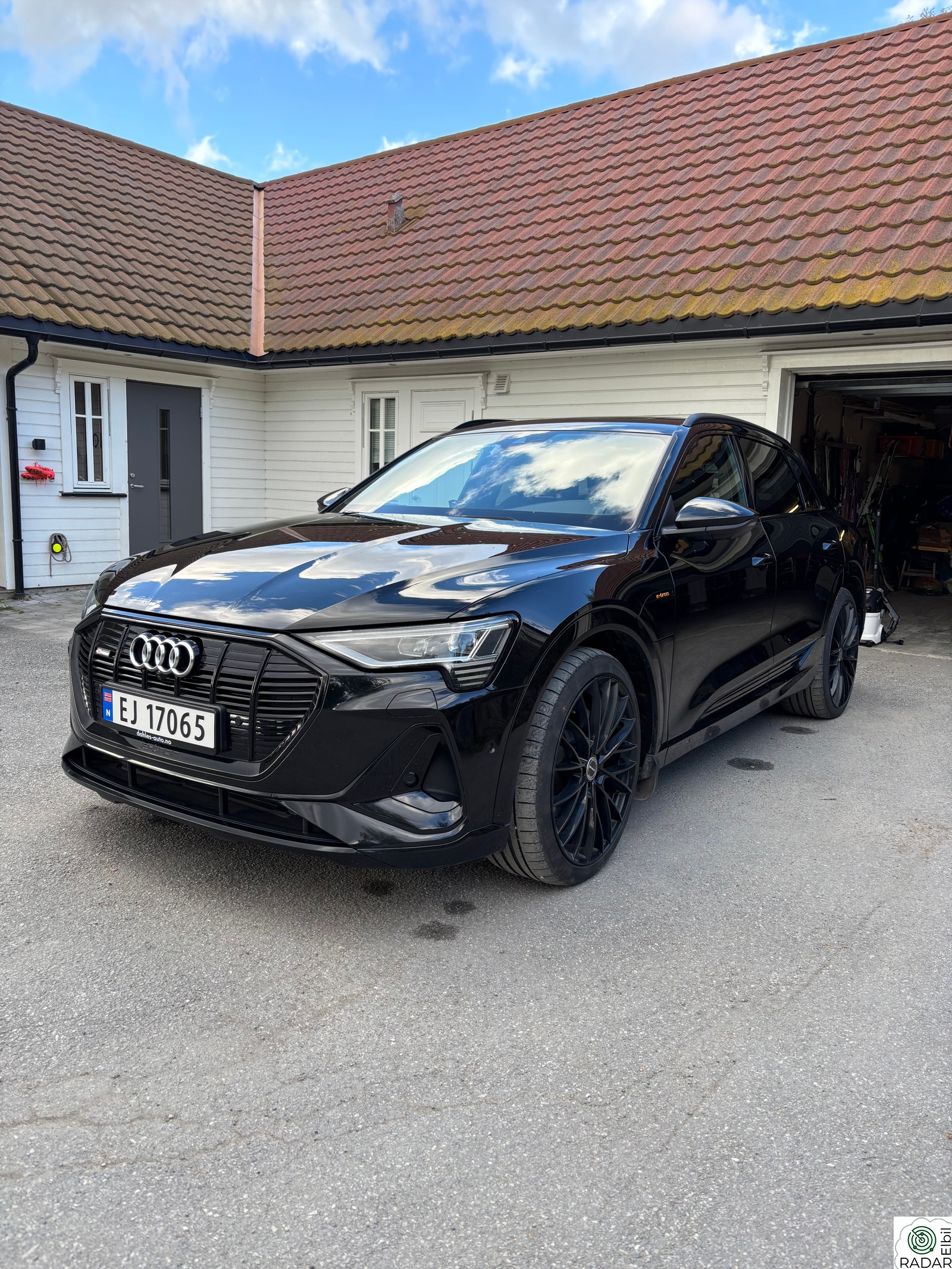 AUDI e-tron 55 55 S line Ny girkasse/elmotor