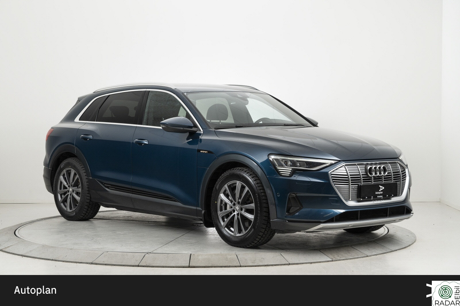 AUDI e-tron 55 55 Advanced Business ACC/Krok/Kamera/Sportsseter/DAB/BT