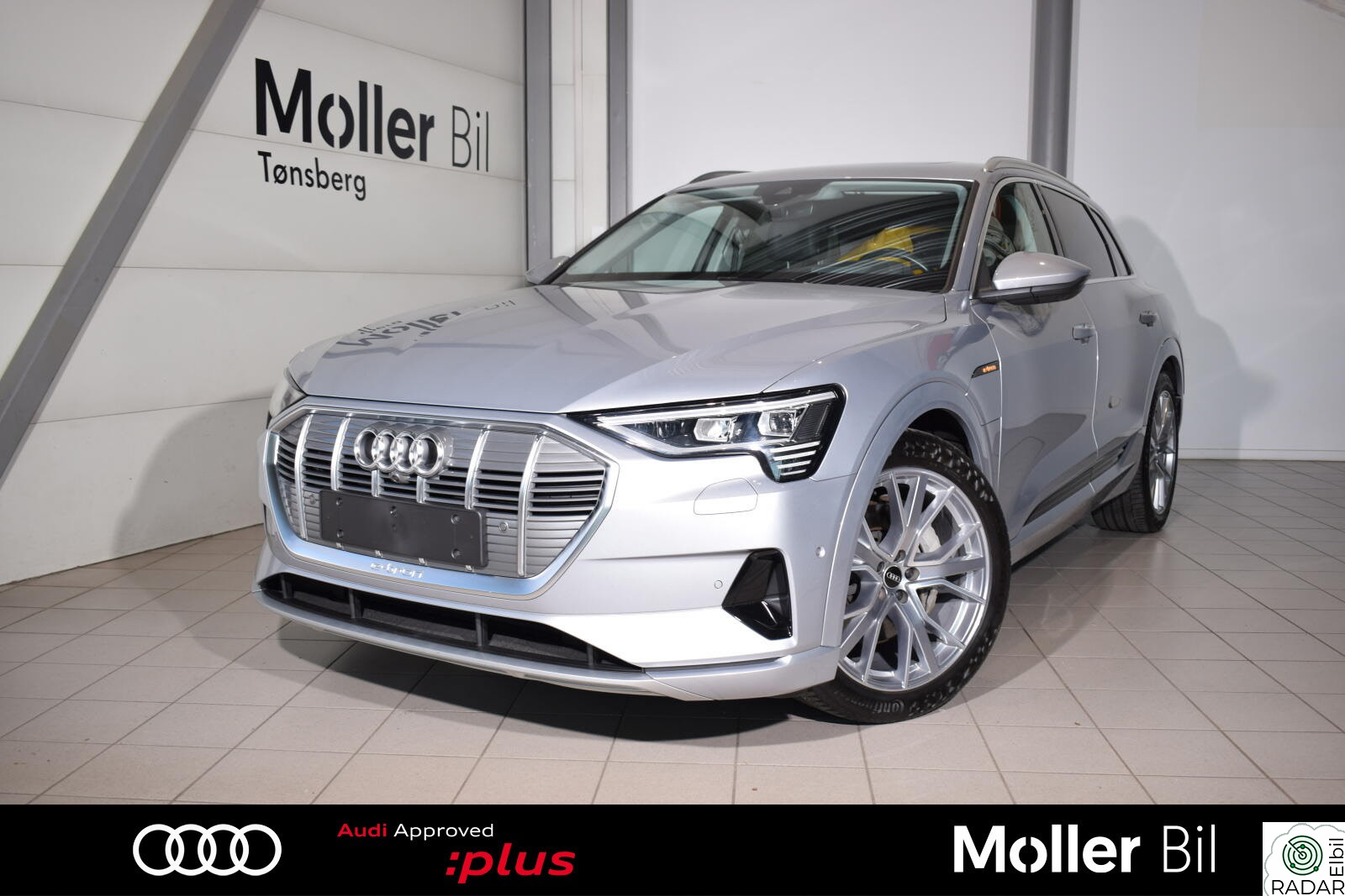 AUDI e-tron 55 55 Advanced Sport /HeadUp /Pano /21" /B&O+++