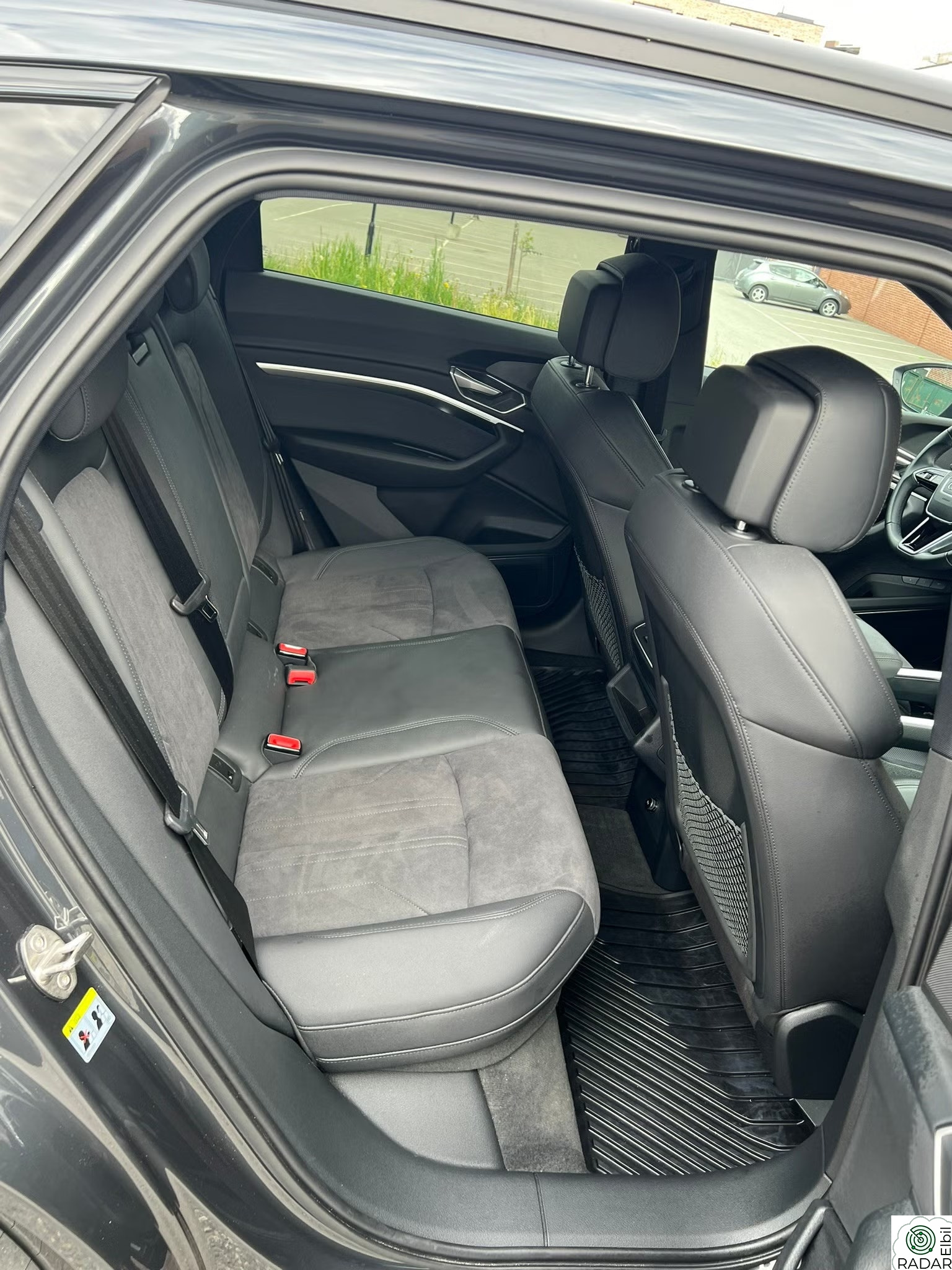 AUDI E TRON 55 55 Advanced Sport
