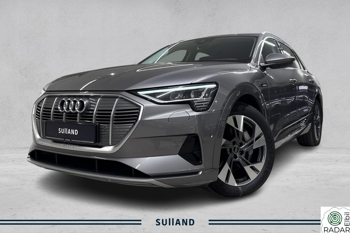 AUDI E TRON 55 55/Adaptive Cruise/Luftfjæring/Krok/Sportsseter/LED