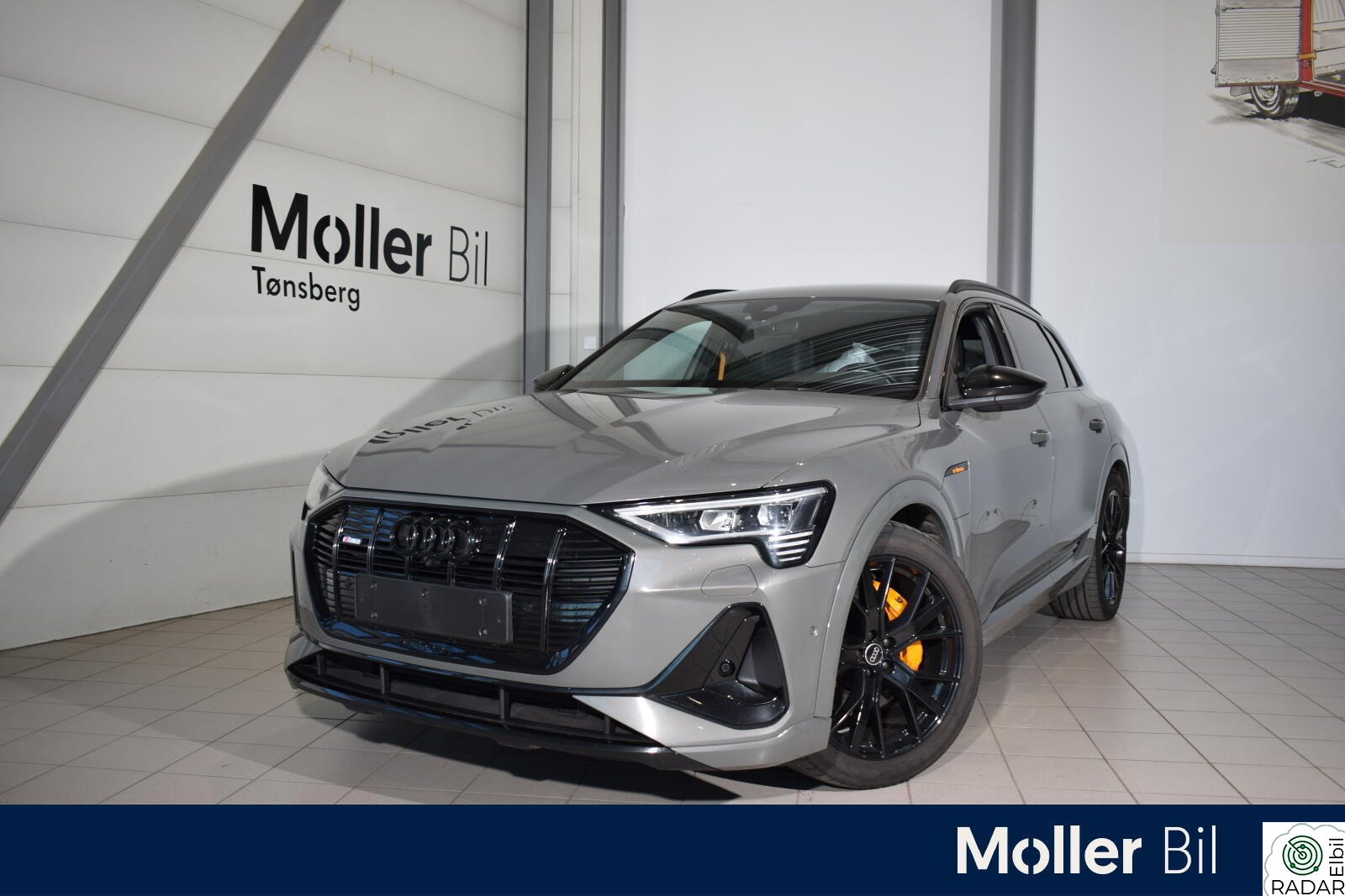 AUDI E TRON 55 55 S line Sport Black Edition /B&O / Matrix /360kam.