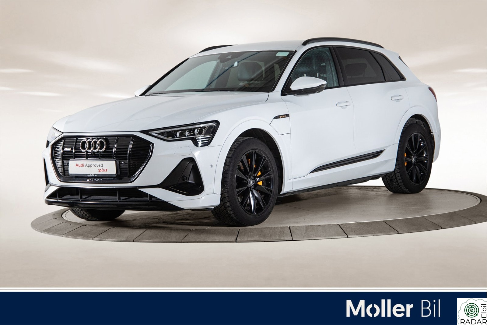 AUDI E TRON 55 55 s line Sport - B&O, Matrix, Krok, Valcona skinn, 22"