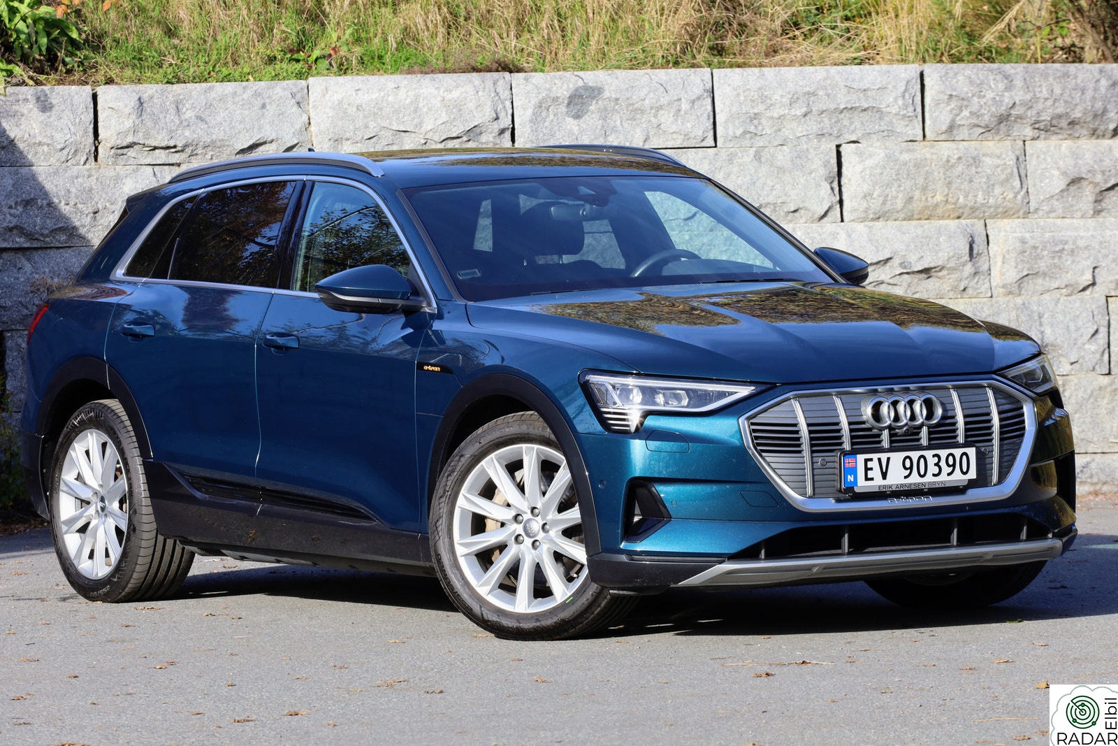 AUDI e-tron 55 Exclusive S-line, B&O, Night vision, 360 kam, HUD