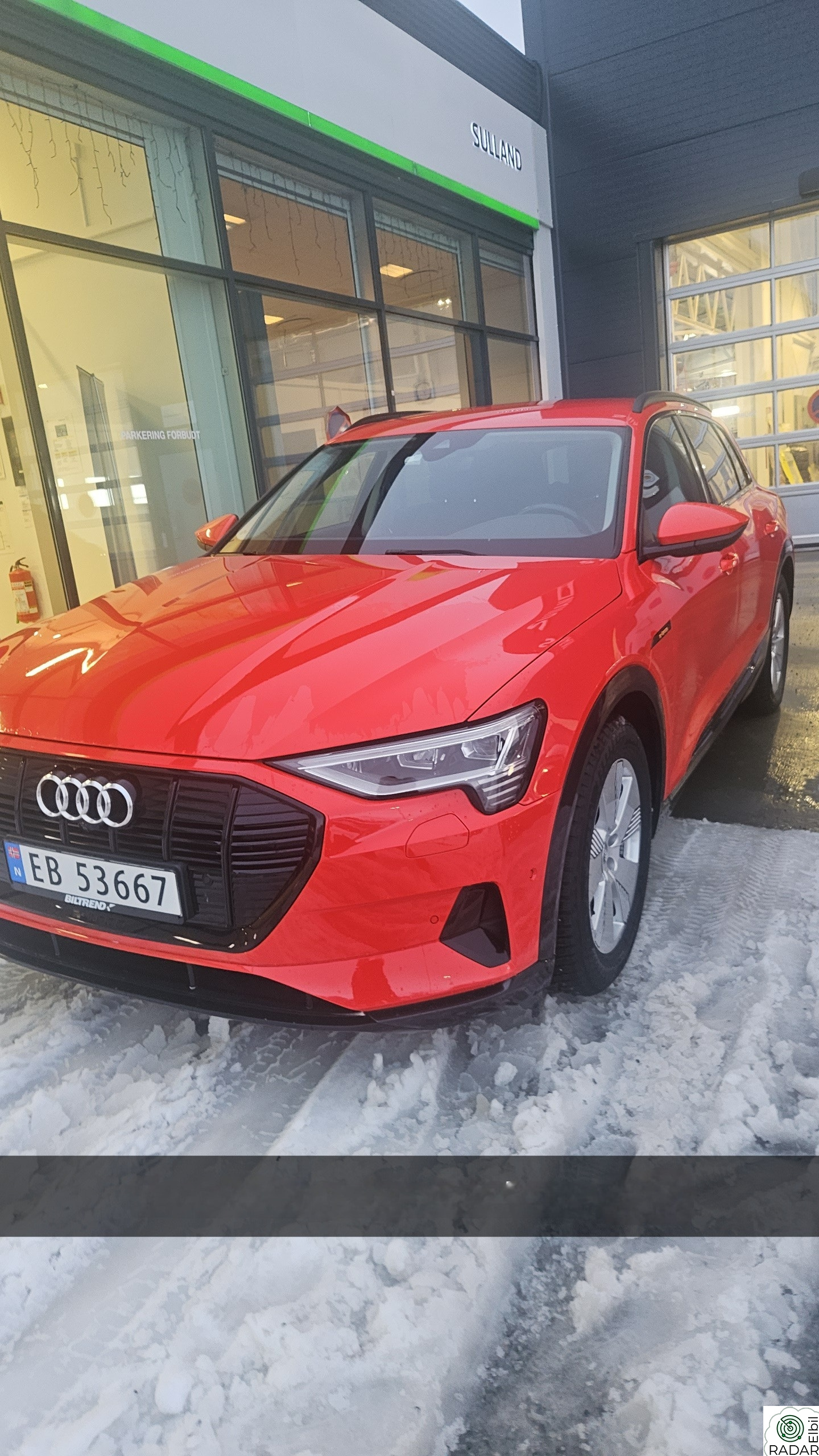 AUDI e-tron 50 50