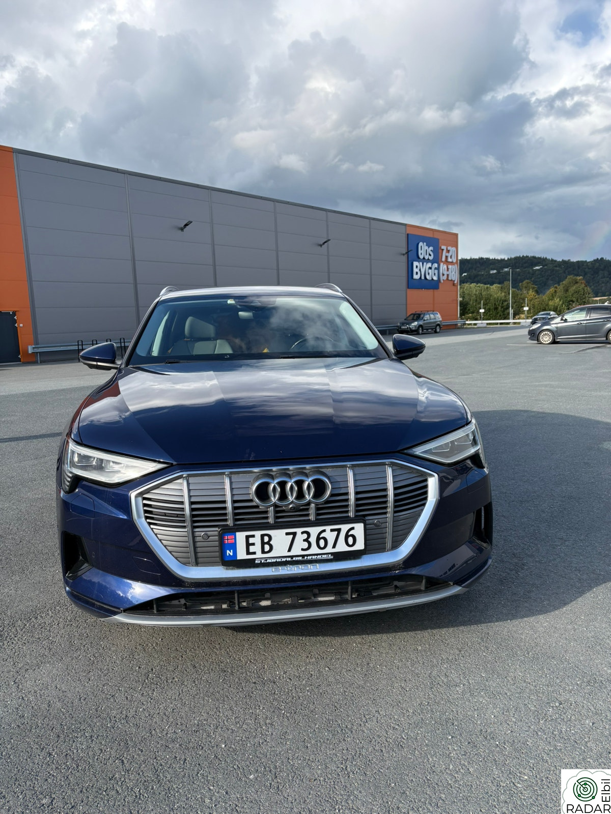 AUDI e-tron 50 50 Advanced Business