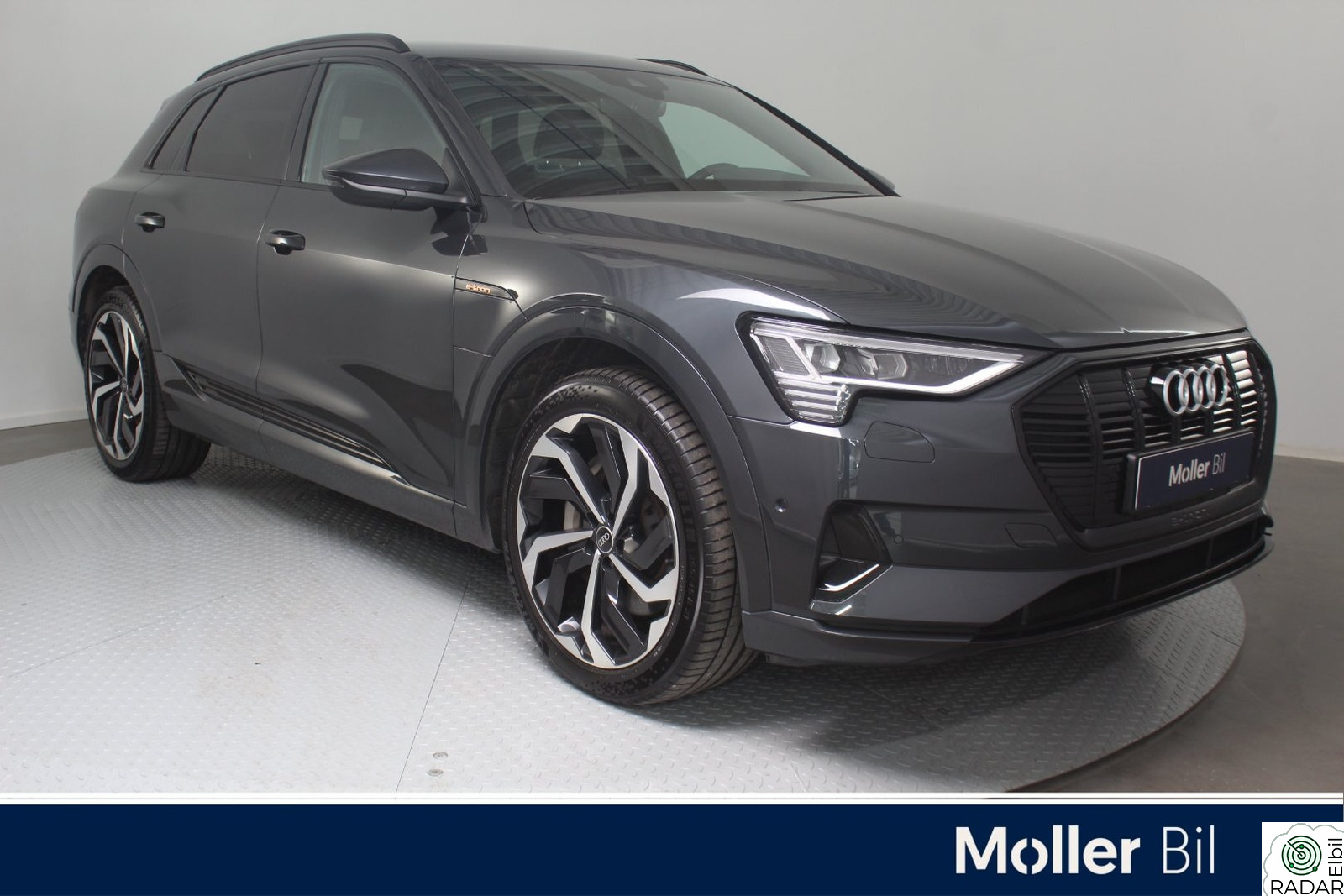 AUDI e-tron 55 55 advanced business - R.kam, Krok, Sp.seter, 21"