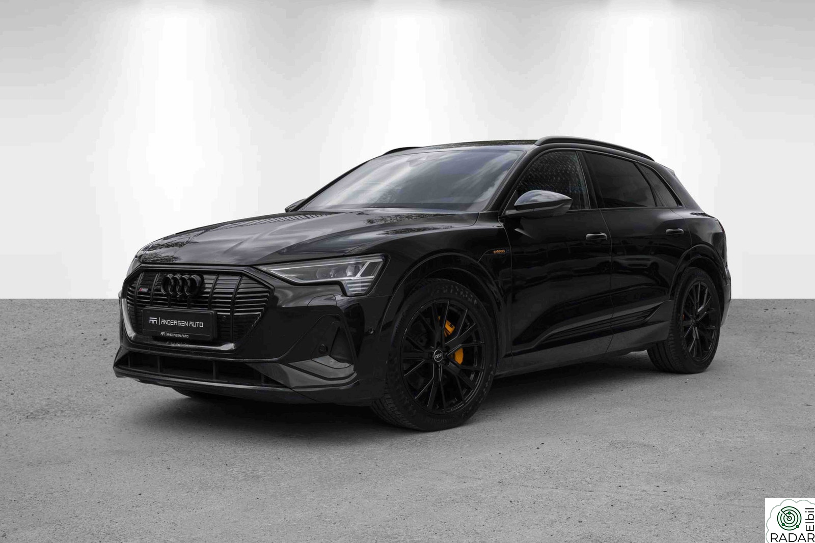 AUDI E TRON 55 55 S-Line Black Edition - B&O - 360 - H.feste - ACC +++