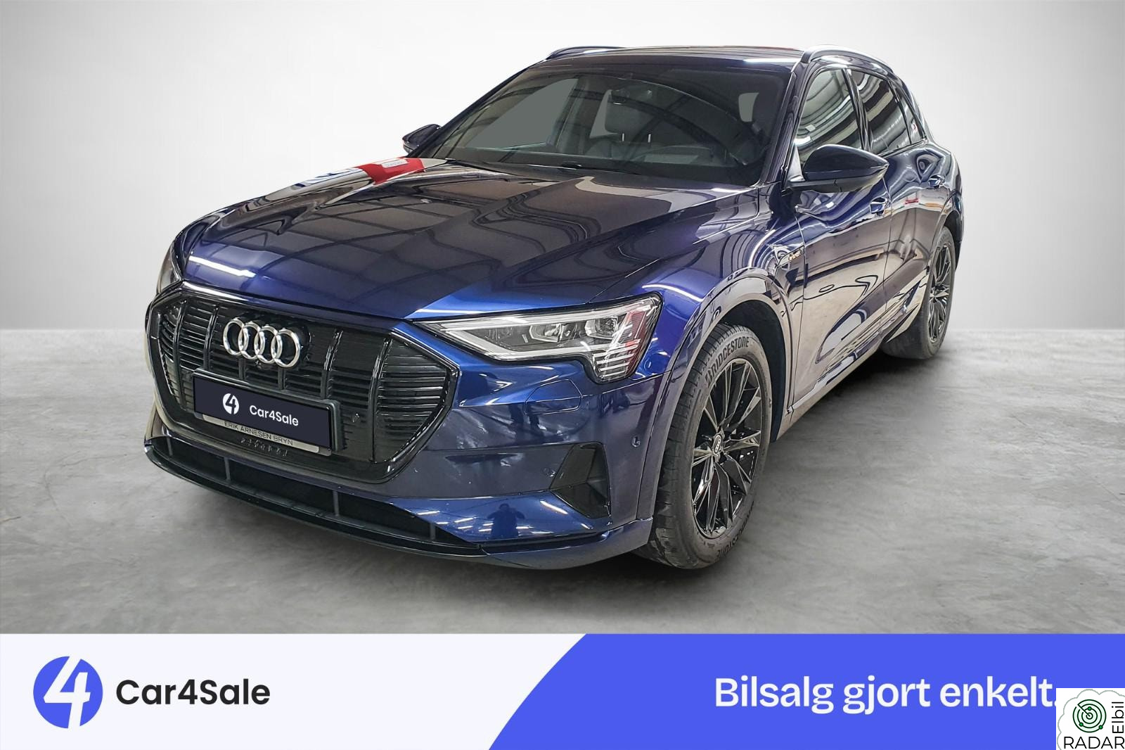 AUDI E TRON 55 55 / Valconaskinn / ACC / Krok / Matrix / HUD / 360 ++