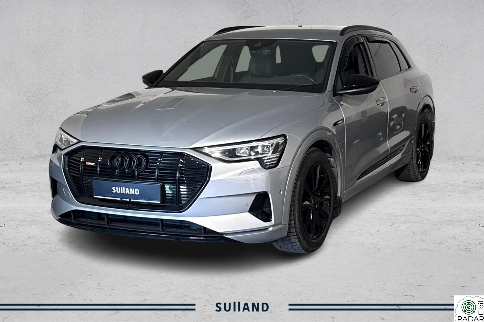 AUDI E TRON 55 55 advanced sport / Matrix / Krok / Navi / Carplay ++++