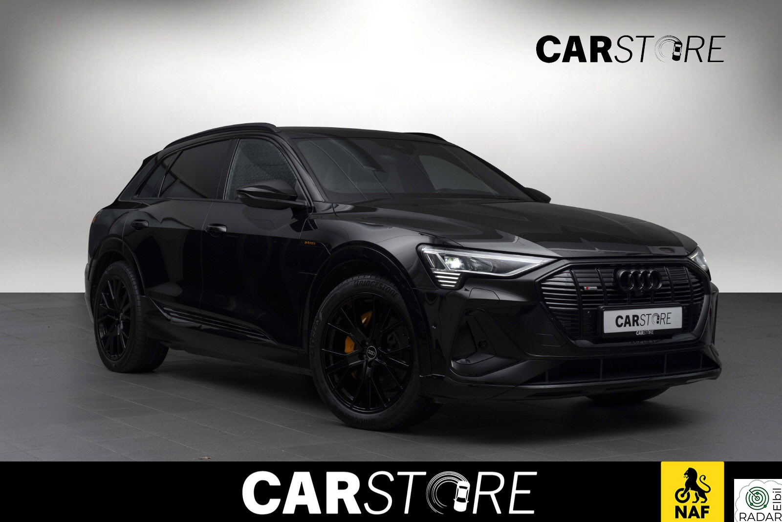 AUDI E TRON 55 55 S line Sport Black Edition Matrix/Skinn/Luft/Navi