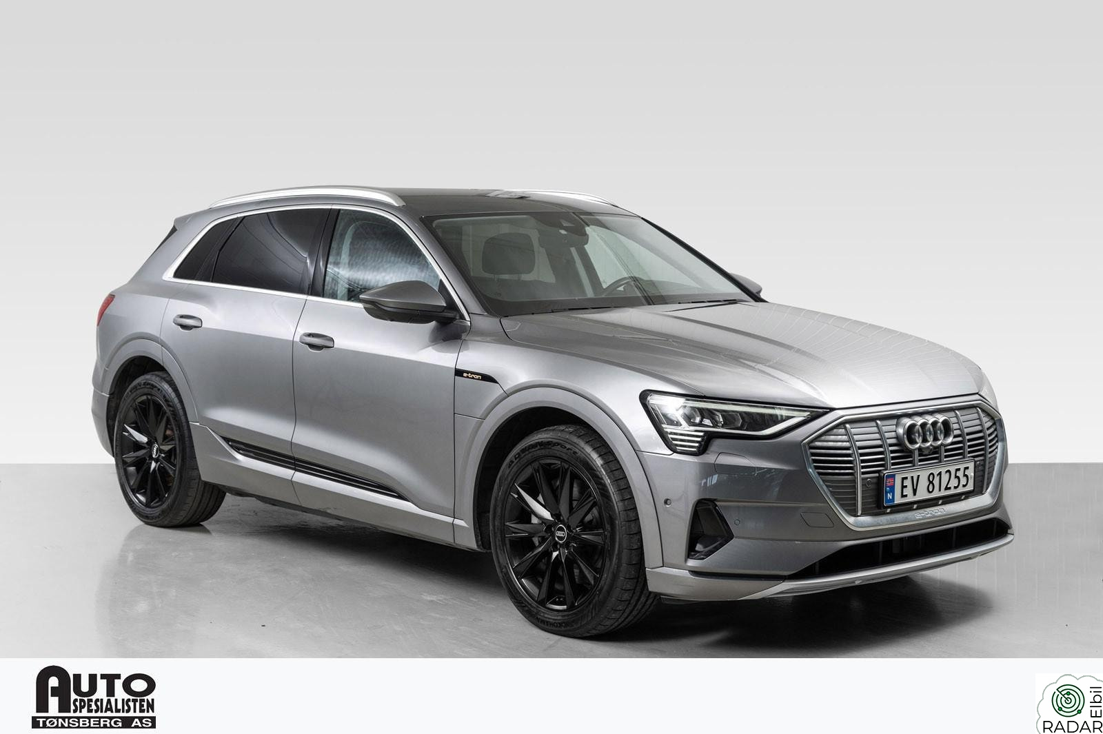 AUDI e-tron 55 Advanced Fast Track/skinn/adaptiv/head up/hengerfest