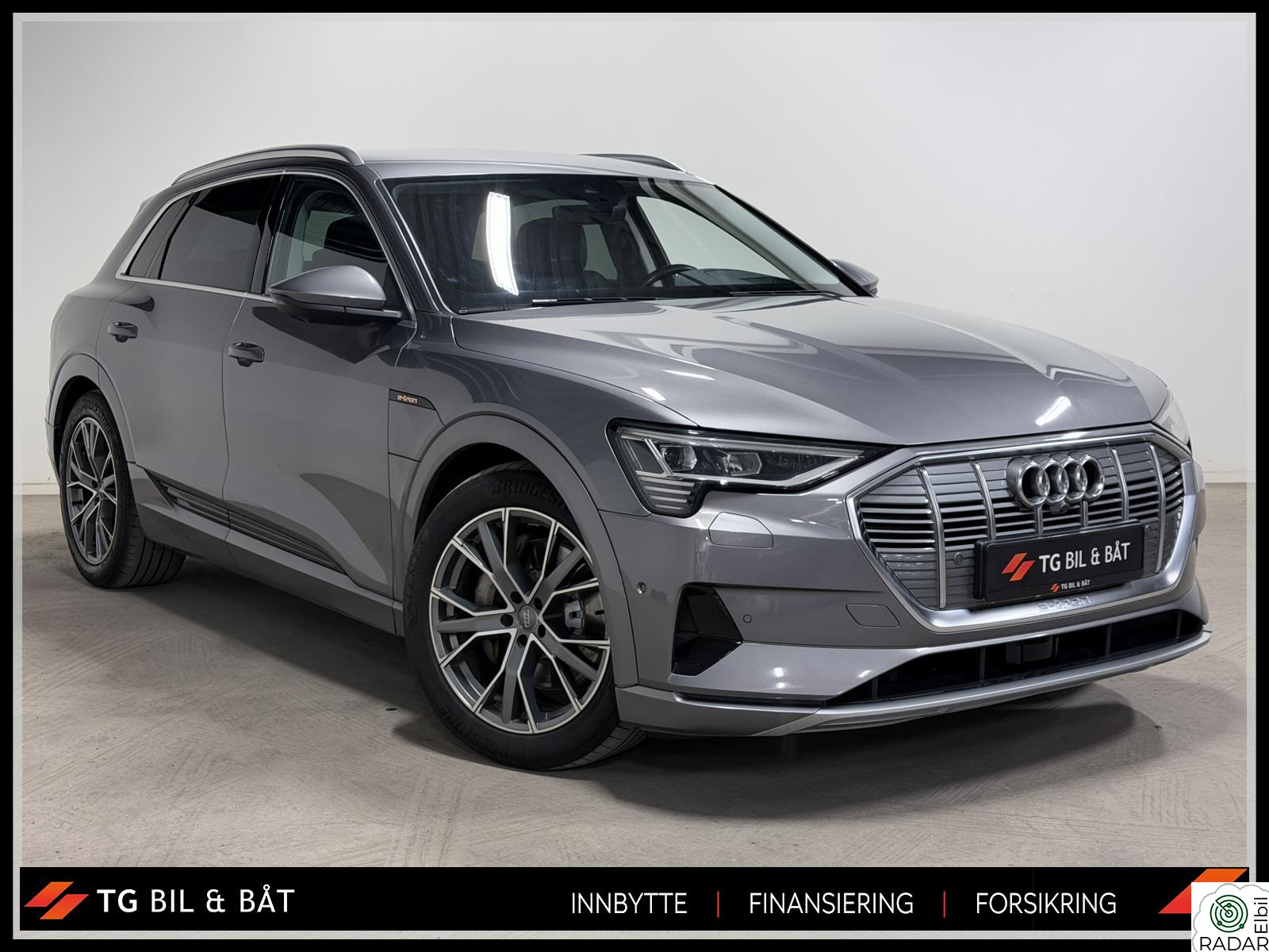 AUDI e-tron 55 quattro 408hk - ACC/LUFT/MATRIX/360/HUD/KEYLESS/KROK