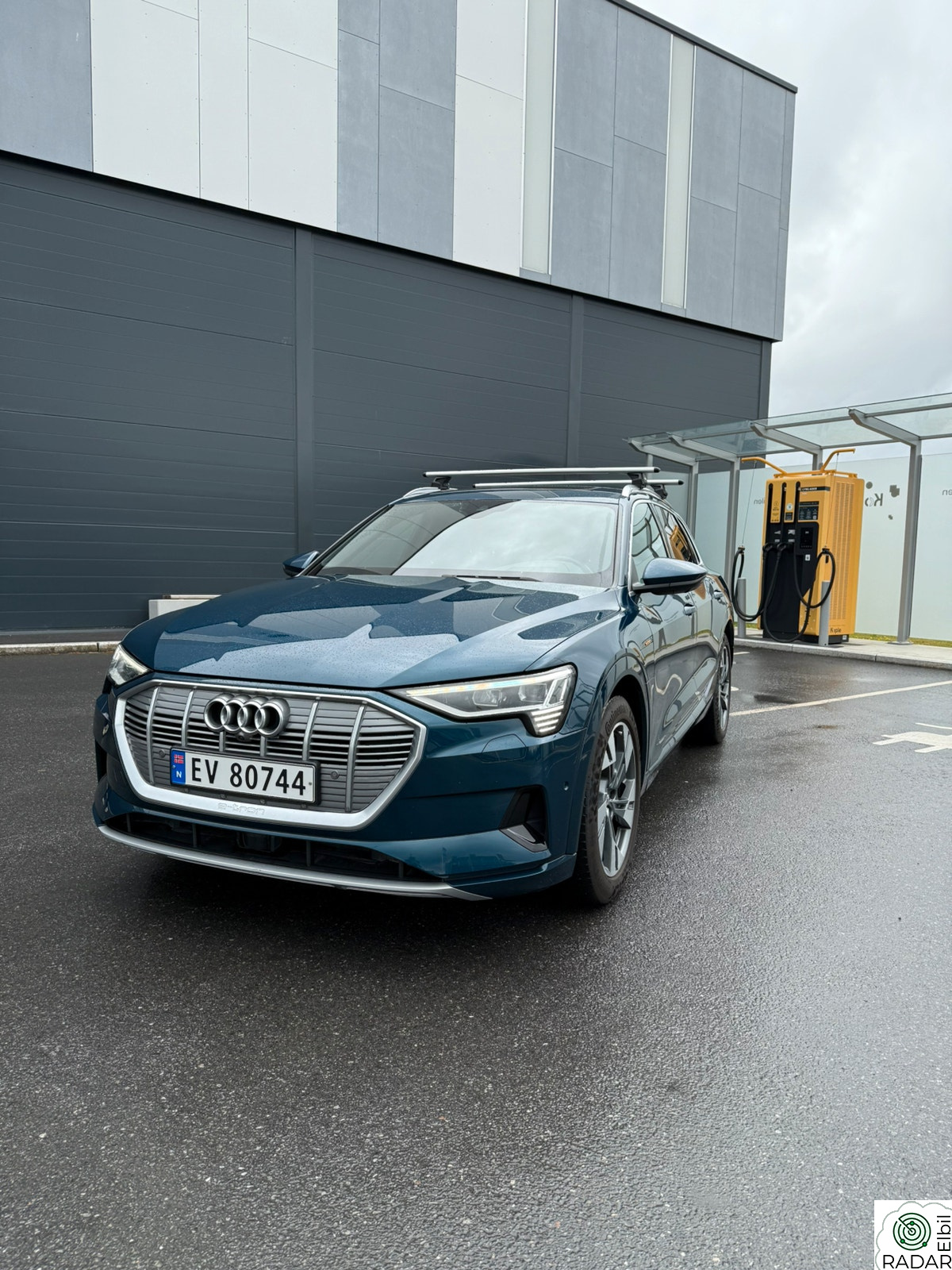 AUDI e-tron 55 Advanced Plus, Matrix, B&O, Krok, Panorama, 360, HUD