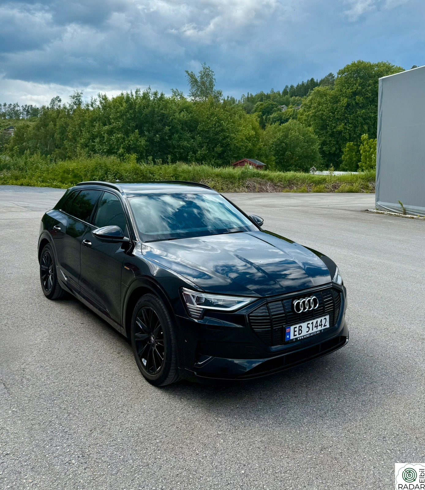 AUDI e-tron 50 50 Advanced Sport/Sort optikk