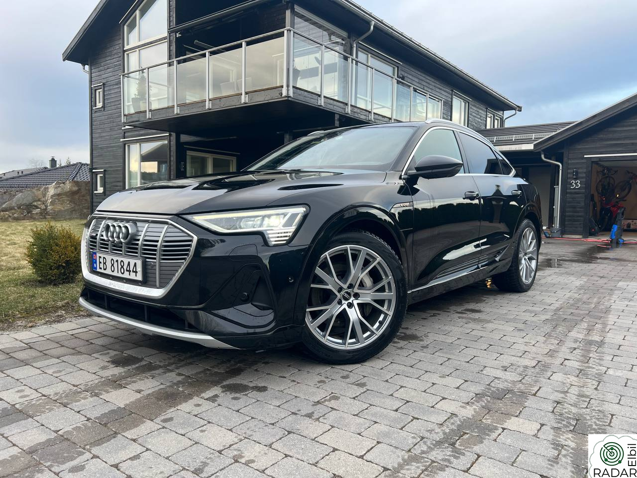 AUDI e-tron Sportback 55 55 S line