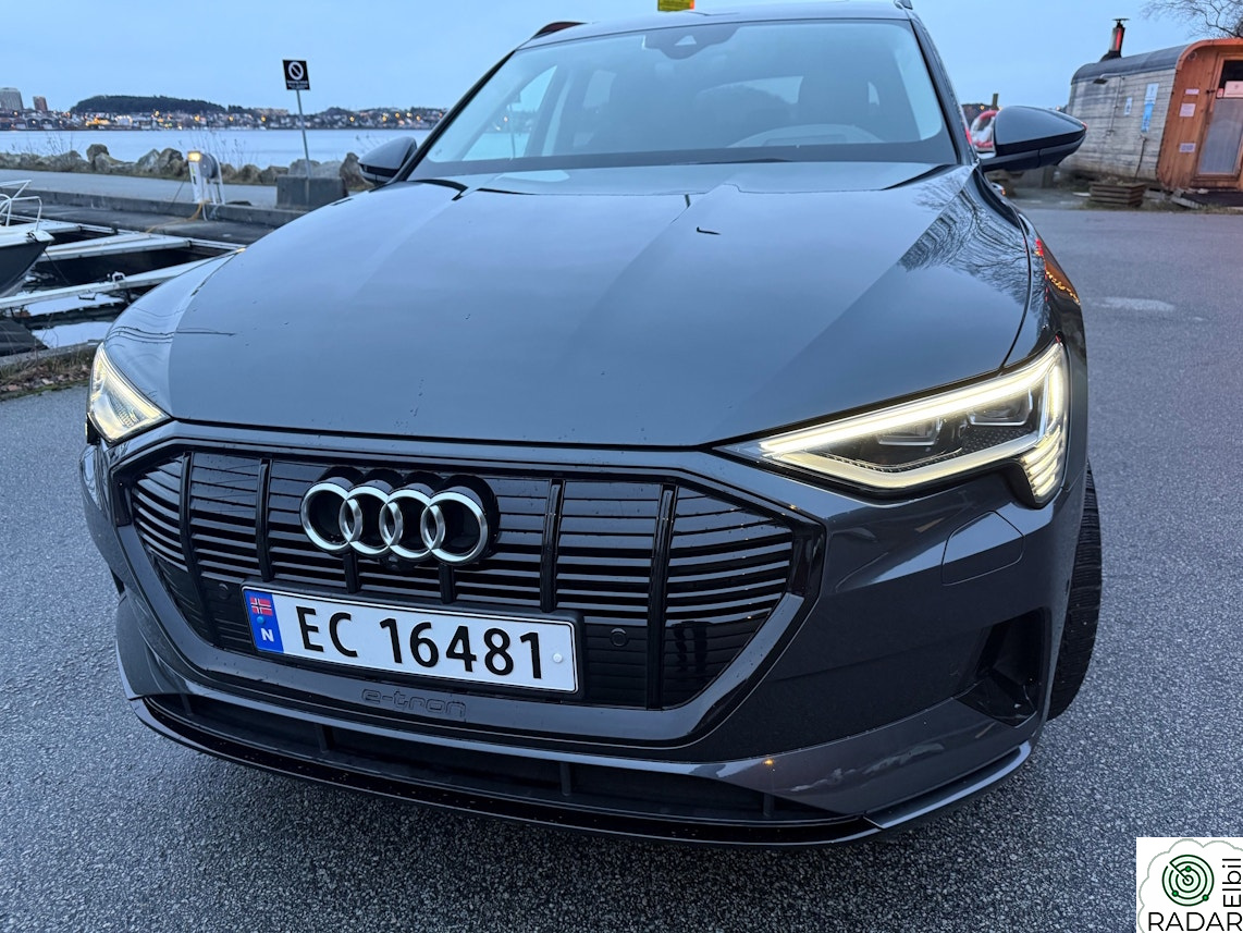 AUDI e-tron 55 55 Advanced Sport