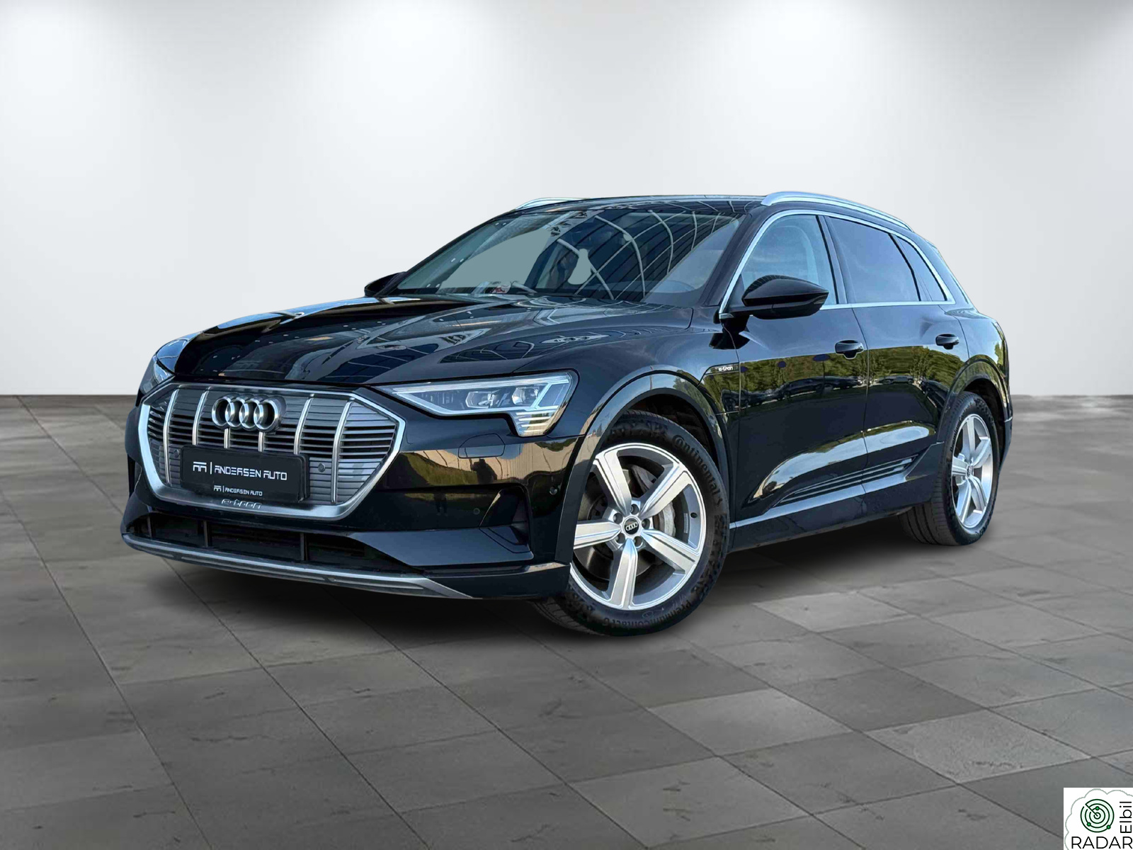 AUDI e-tron 55 55 Quattro Advanced 1 eier - Navi - Skinn - H.Feste ++