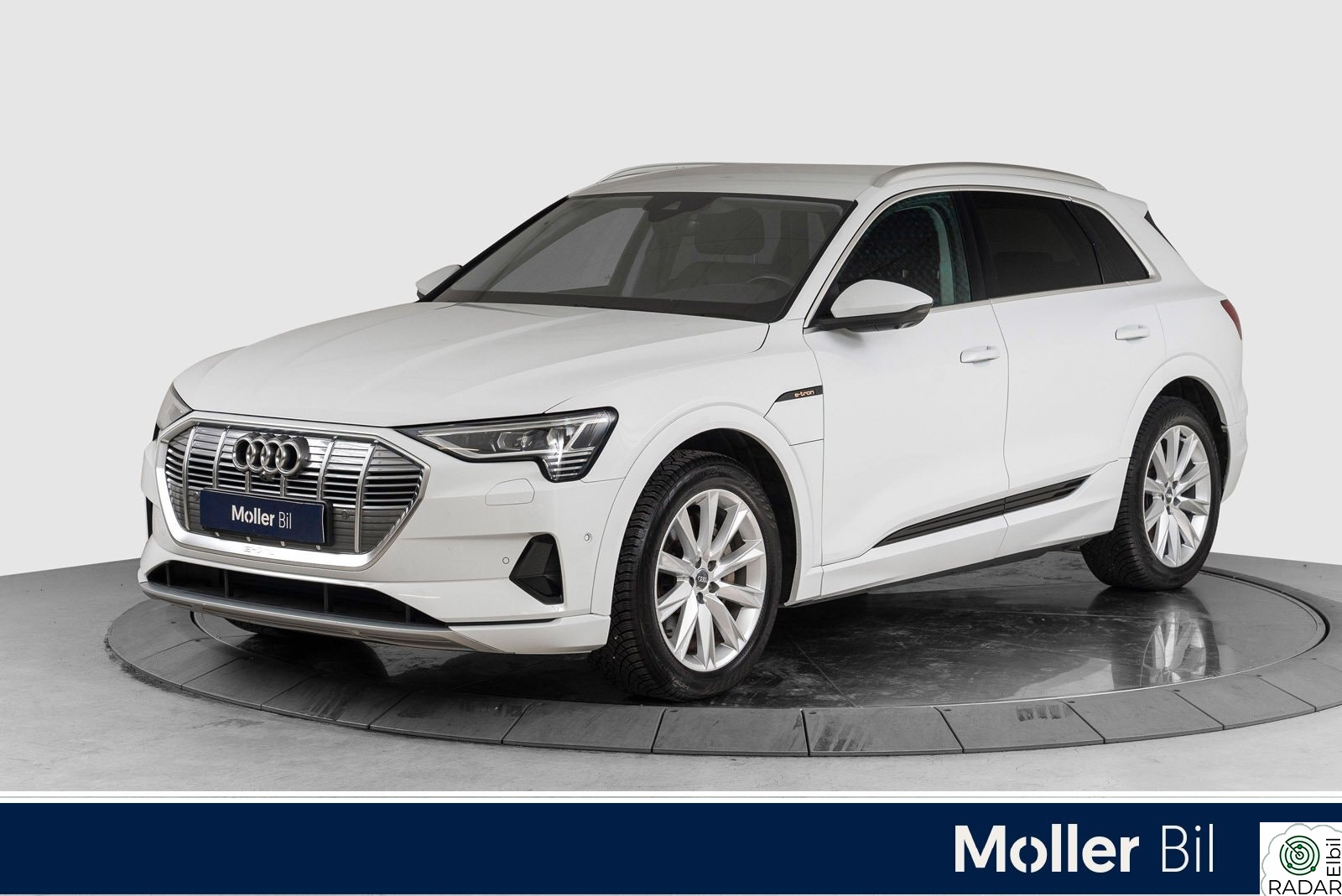 AUDI E TRON 55 55 advanced sport - 360kam, B&O, Krok, Sp.seter, 21"