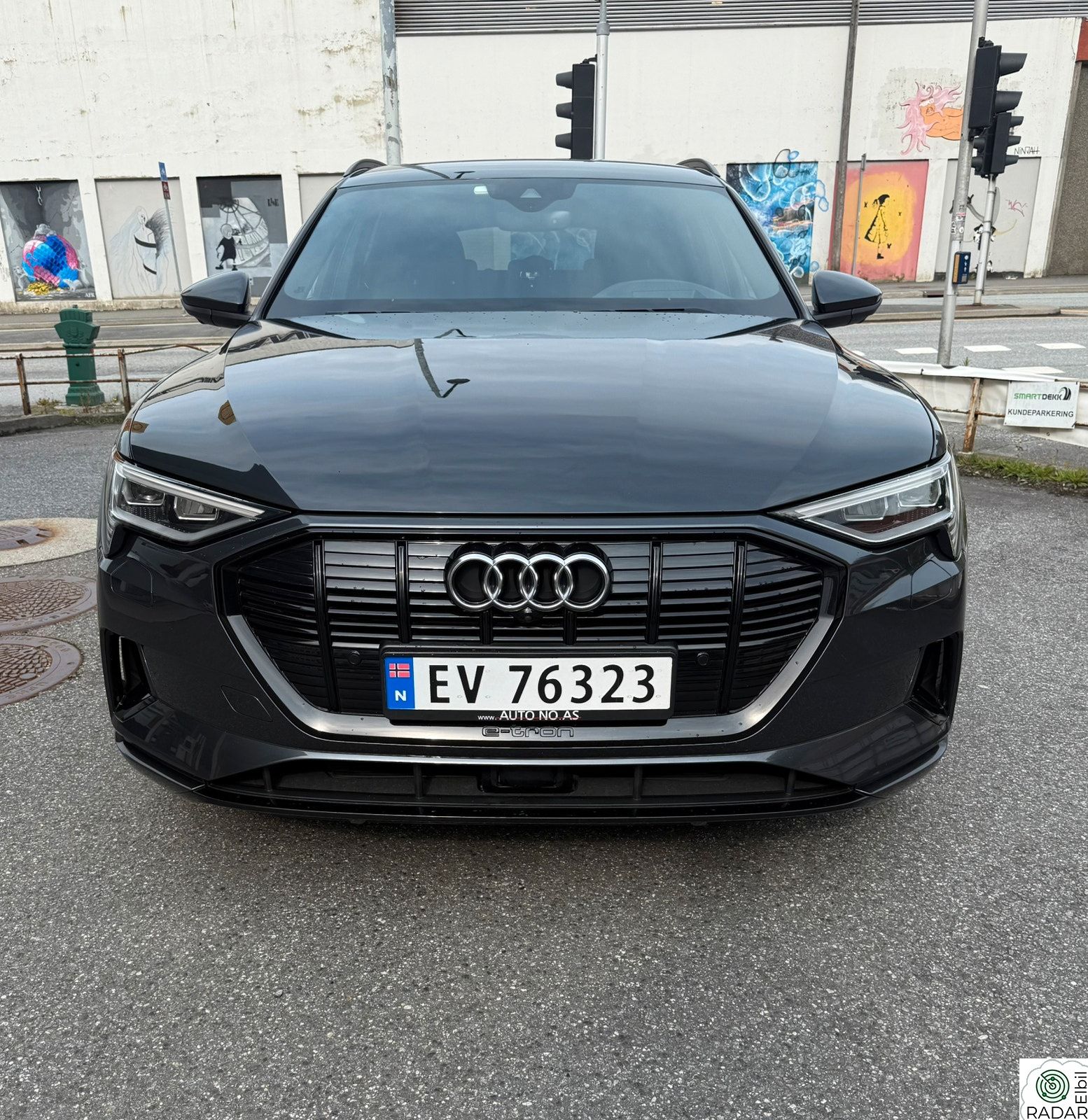 AUDI e-tron 55