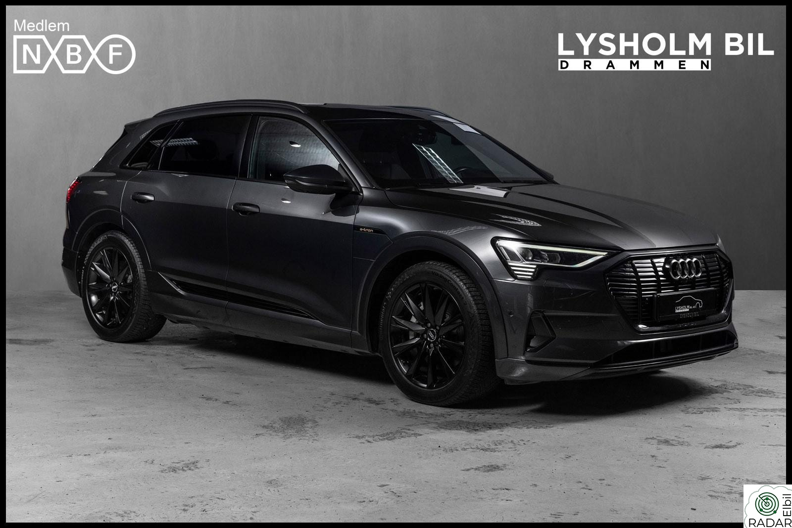 AUDI e-tron 55 S-Line/HUD/B&O/Matrix/El.seter/NightVision/Krok/Pano