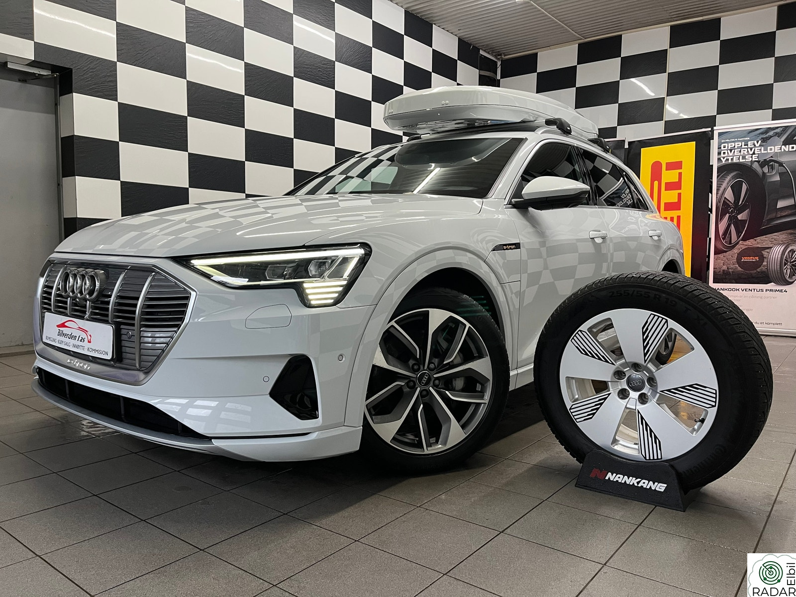 AUDI e-tron 55*2X///S-LINE///*ALT+*1-EIER*LAV KM*NY SERVICE+EU