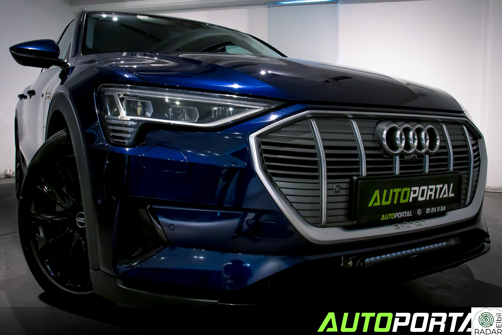 AUDI e-tron 55 55 VIRTUAL NAVI-360CAM-MATRIX-KROK-BANG O-HUD-MYEUTSTYR