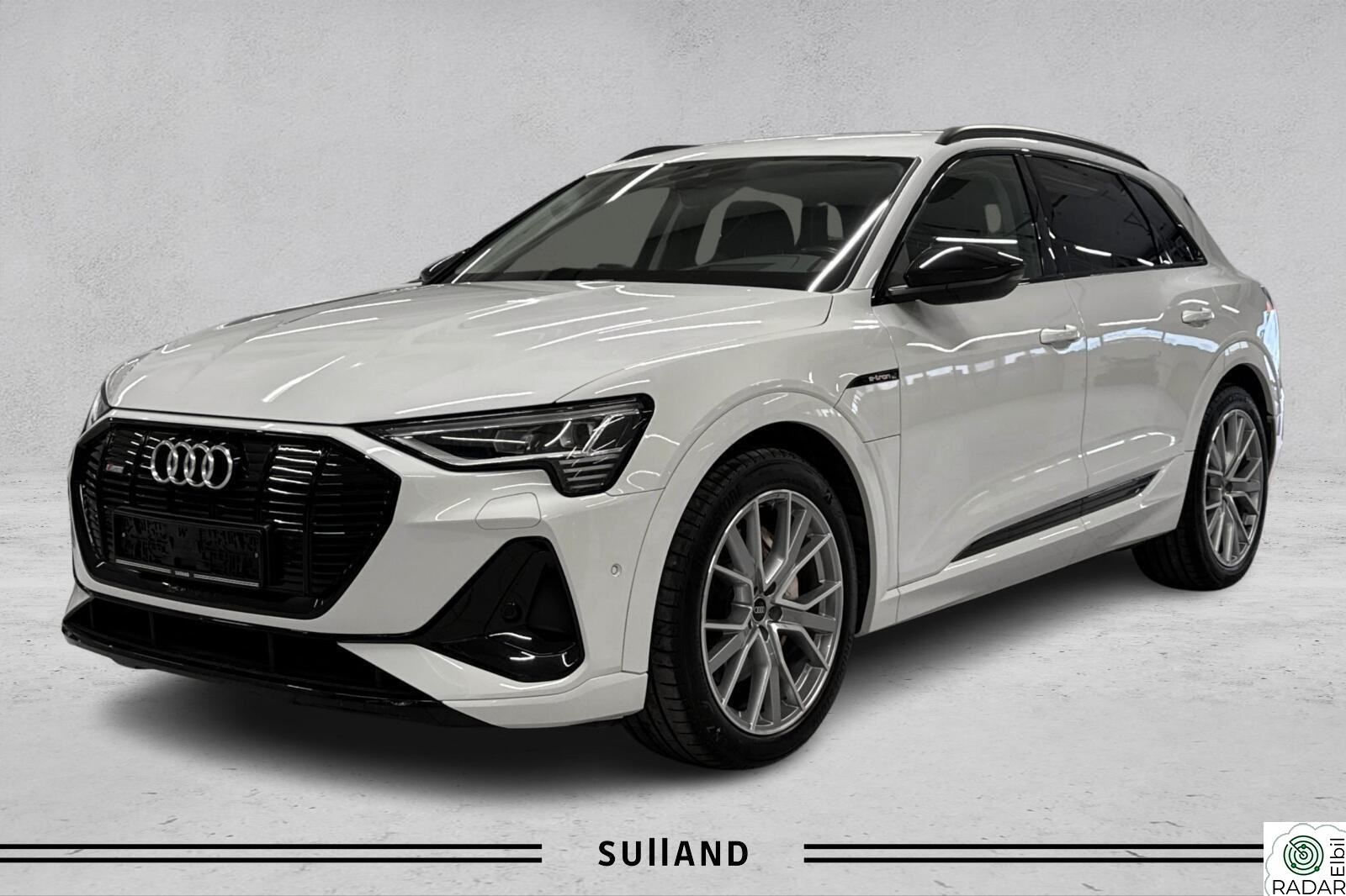 AUDI e-tron 55 55 S line HUD-Nightvision-Matrix-S-line ++++