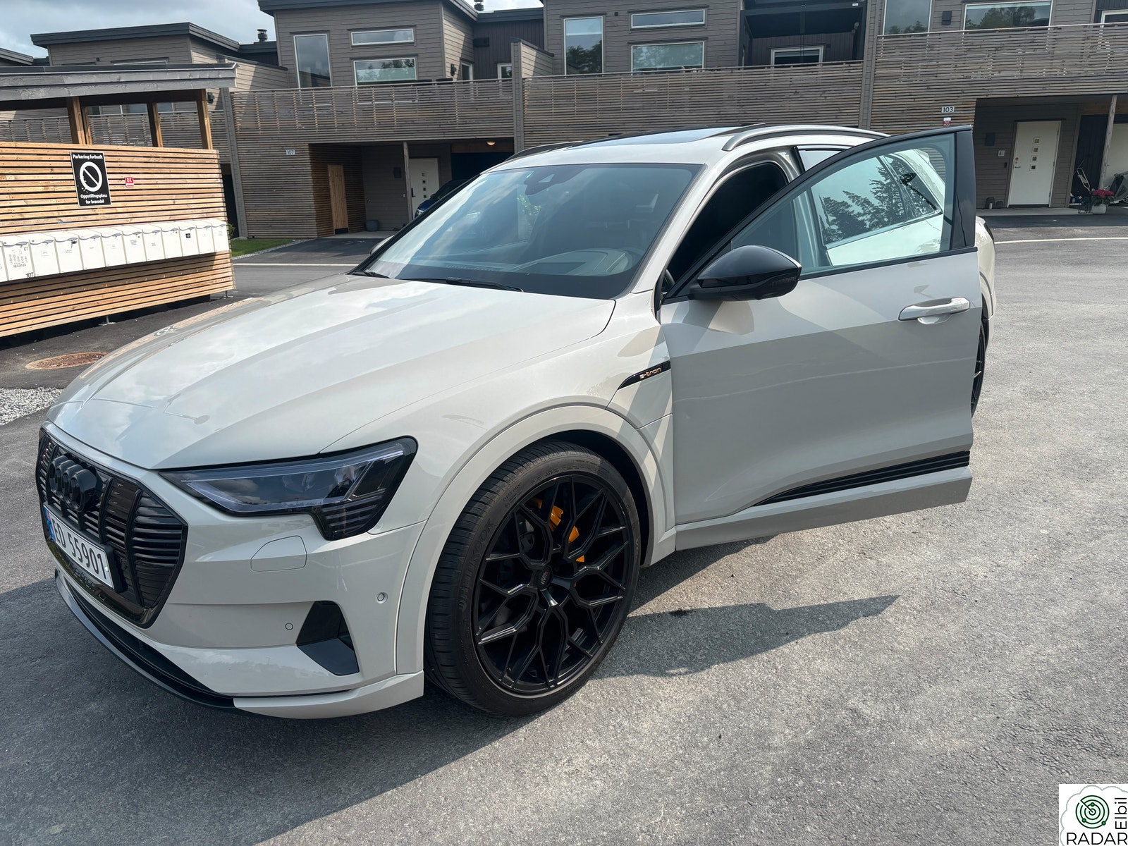 AUDI E TRON 55 55 Advanced Sport