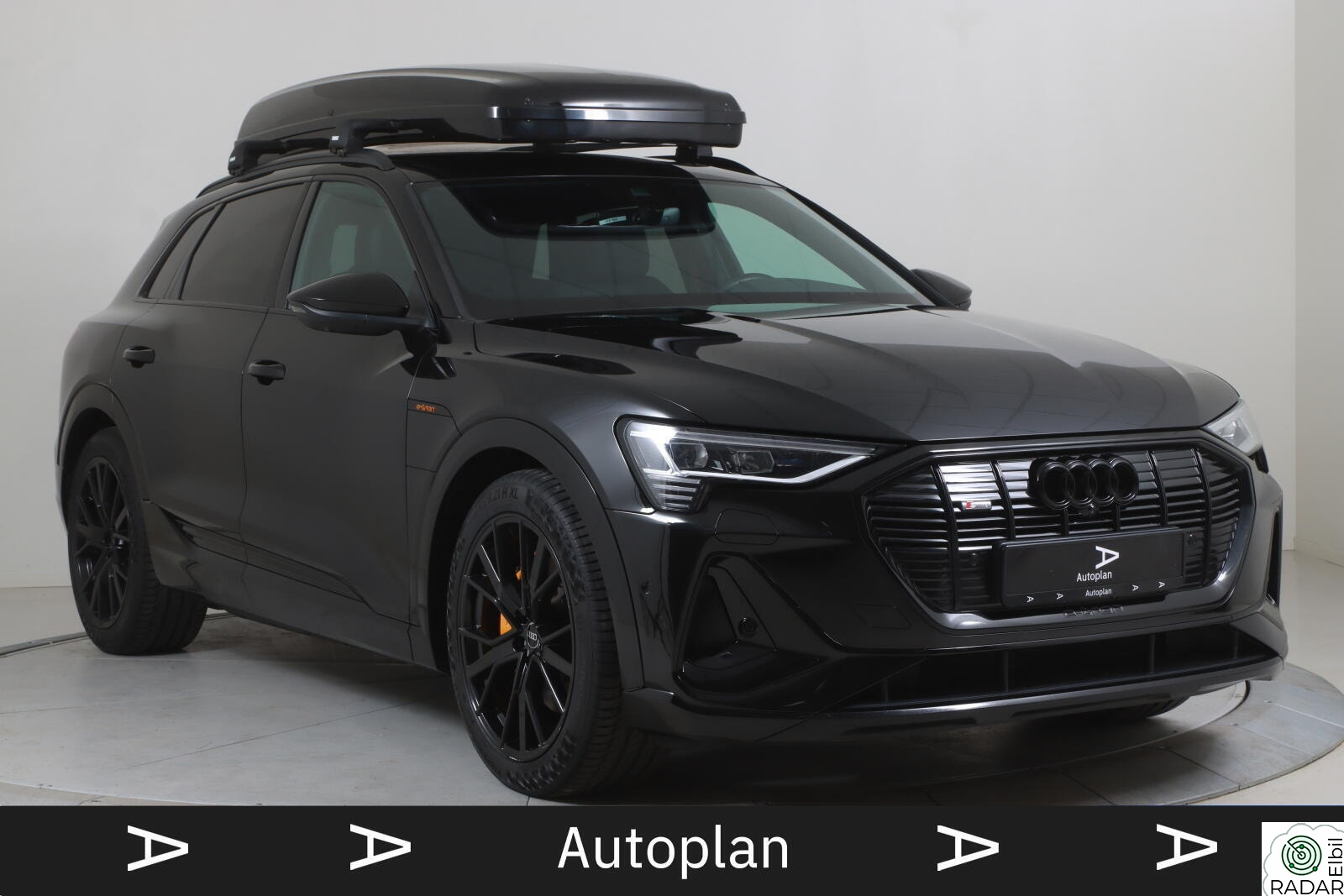 AUDI E TRON 55 55 S line Sport Black Edition Loaded/Krok/360º/B&O/Luft