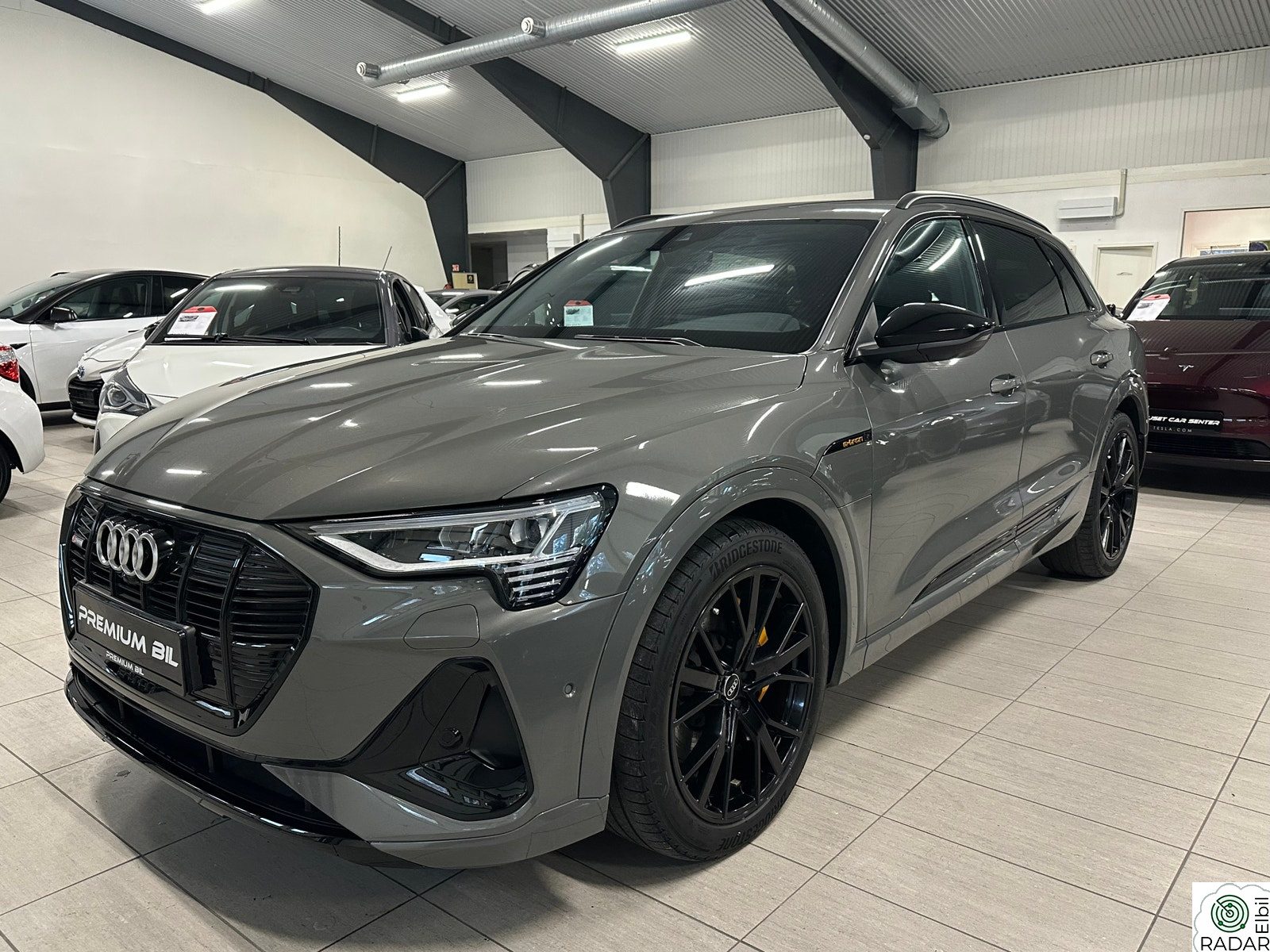 AUDI E TRON 55 55,2X-S-LINE,BLACK EDITION,KROK,360-KAMERA,B&O,NORSK