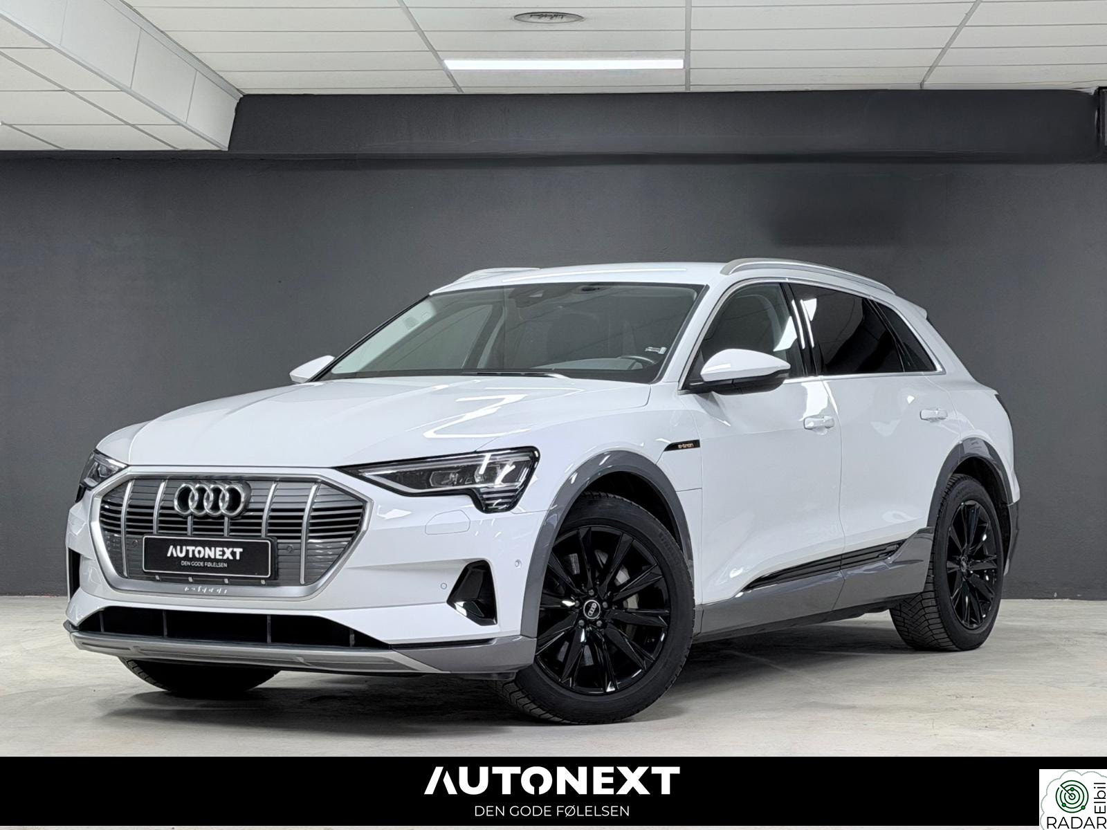 AUDI E TRON 55 55 QUATTRO/NAVI/KROK/RATTVARME/MEMORY/LAV KM/MYE UTSTYR