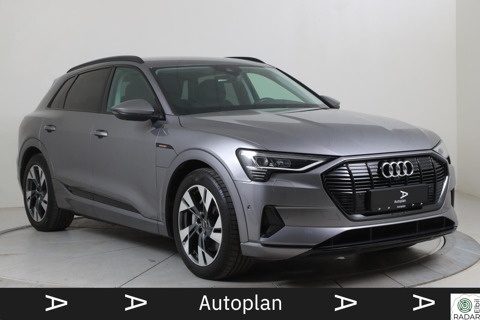 AUDI E TRON 55 55 Advanced Sport ACC/Krok/360º/Luft/Rattvarme/Carplay