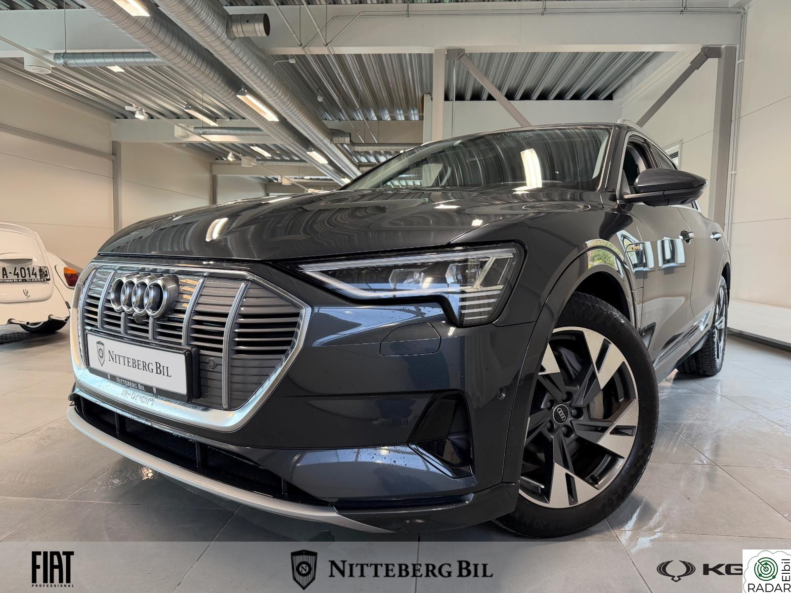 AUDI E TRON 55 E TRON 55 Advanced sport Hengerfeste-Skinn-360 Kamera!