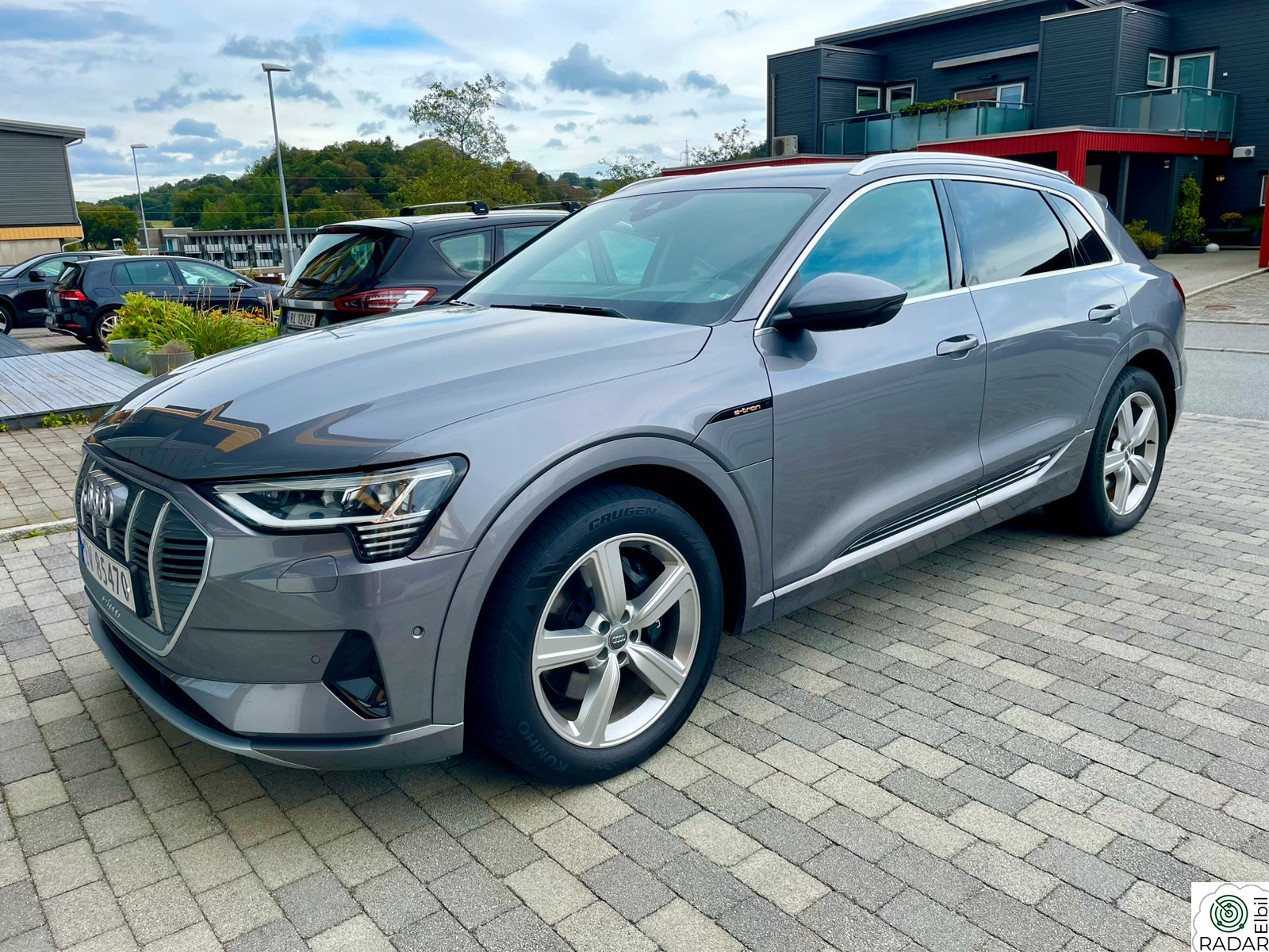 AUDI e-tron 55 Advanced, fast track 360 kam, Matrix, Krok