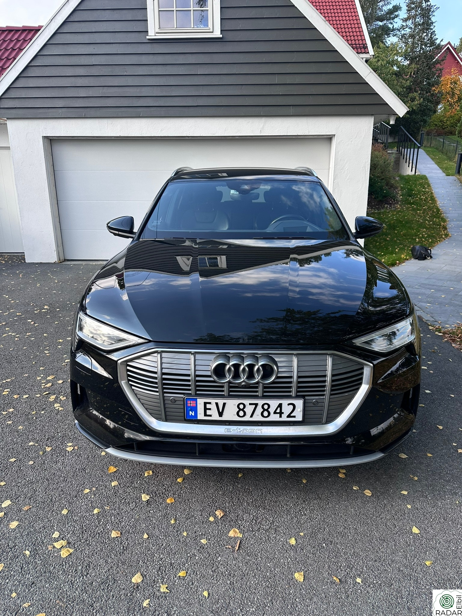 AUDI e-tron 55