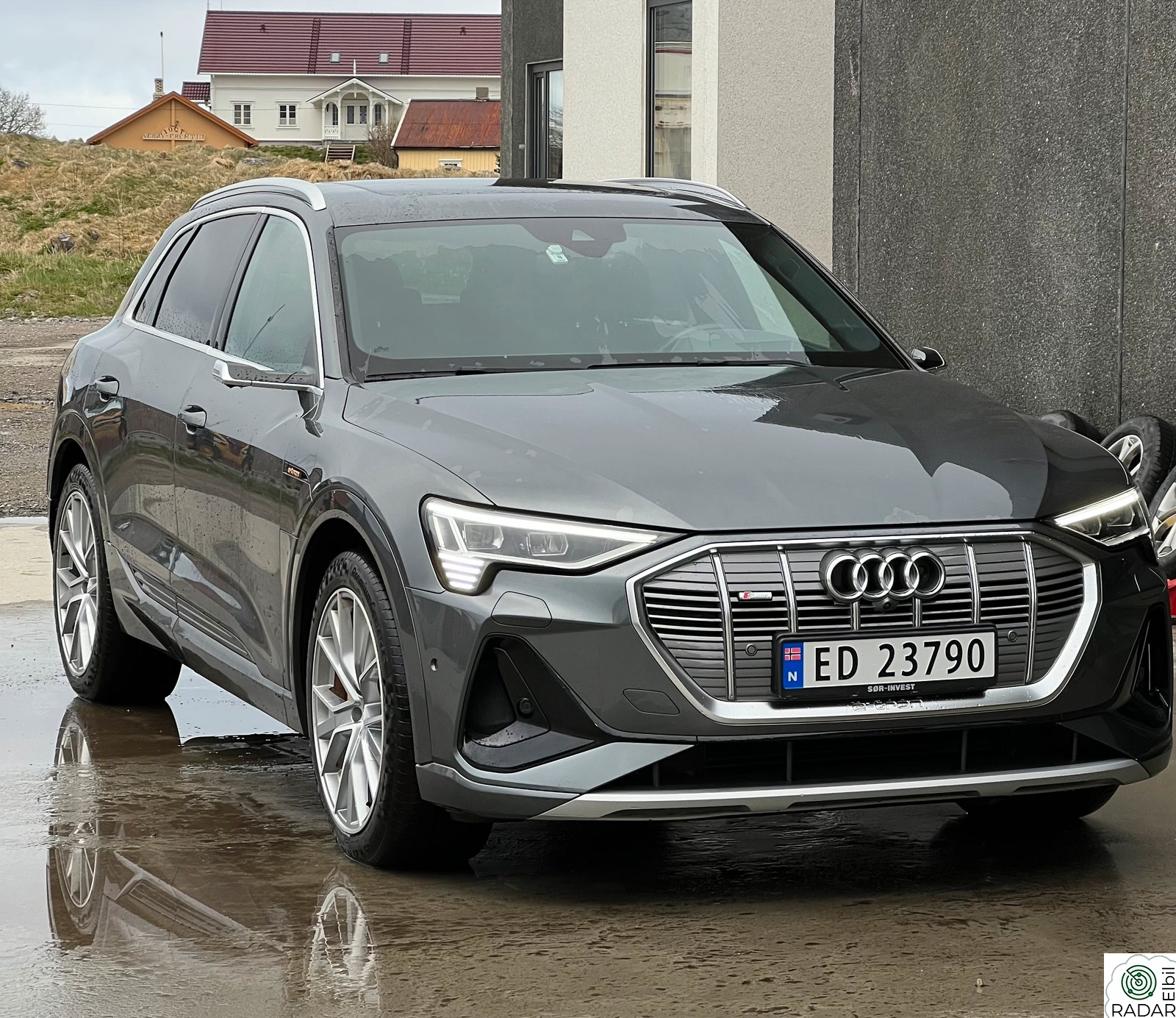 AUDI e-tron 55 55 -2xS/Line-Matrix-Natt/kamera-Lav/Km-Nært topputstyrt