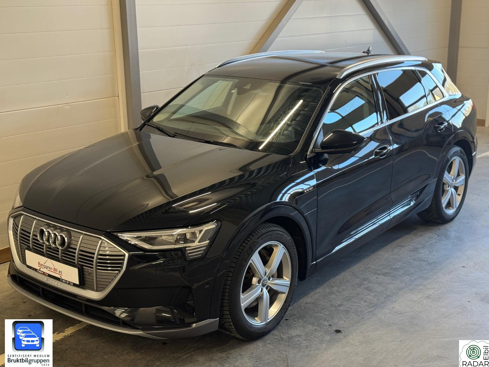 AUDI e-tron 50 50 Quattro Skinn Navi RKamera Sportsint Eu 12/27