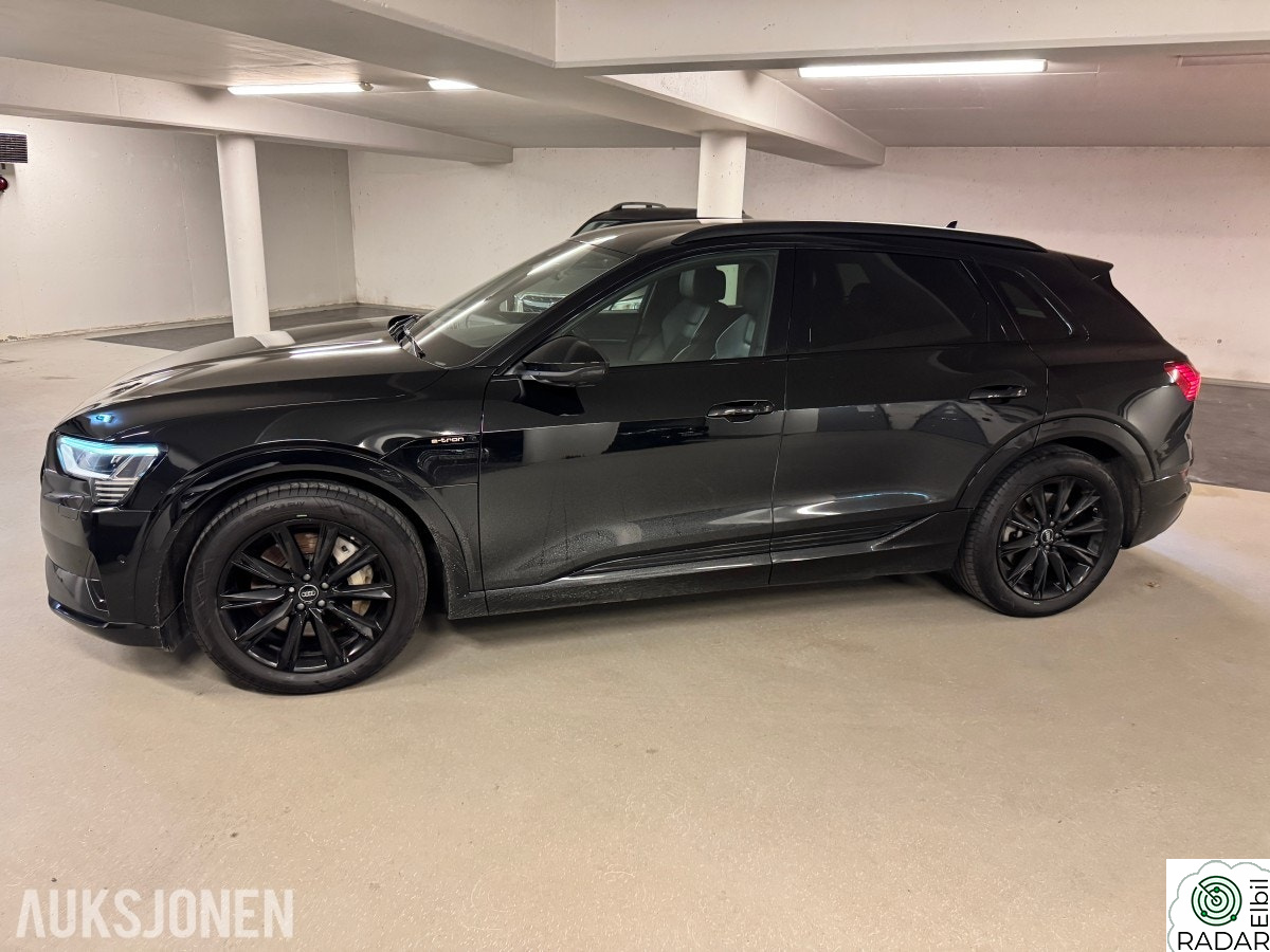 AUDI e-tron 50 50 quattro