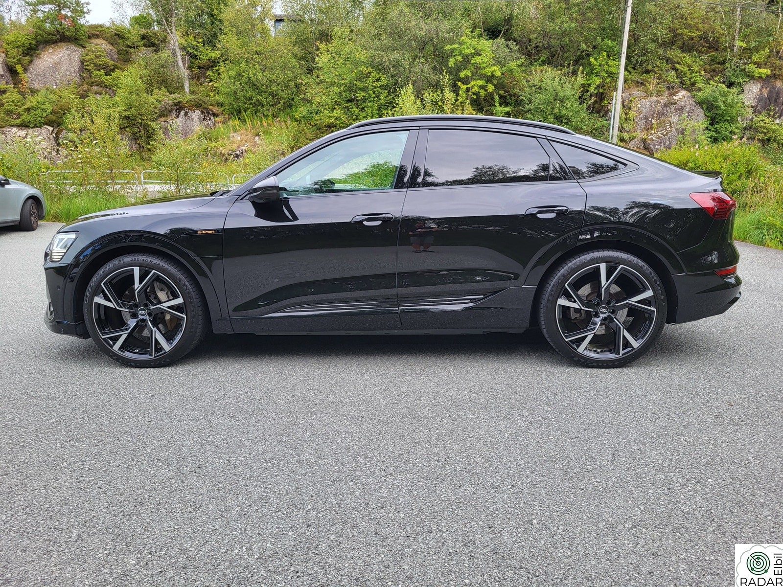 AUDI e-tron Sportback 55 55 Sportback S line Sport