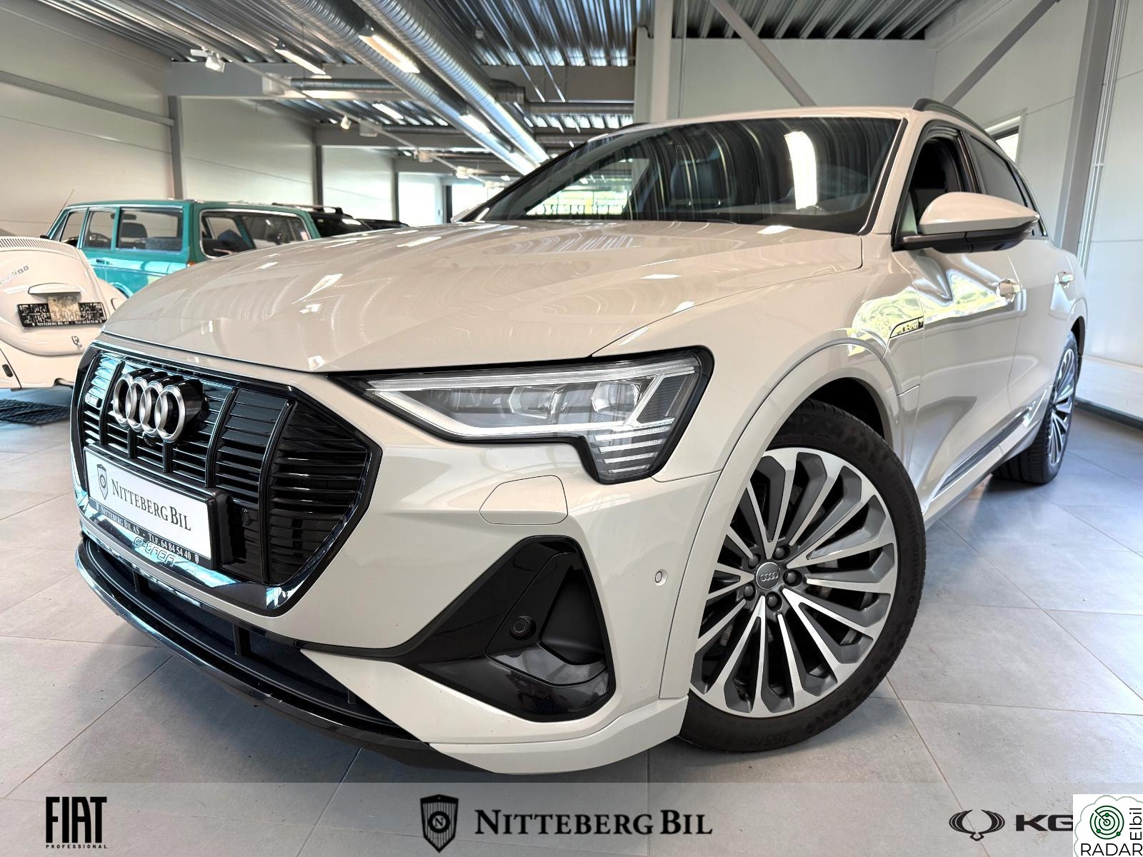 AUDI e-tron 55 55 S-Line-B&O Lydanlegg-Sort Optikk - 21"-360-Kamera