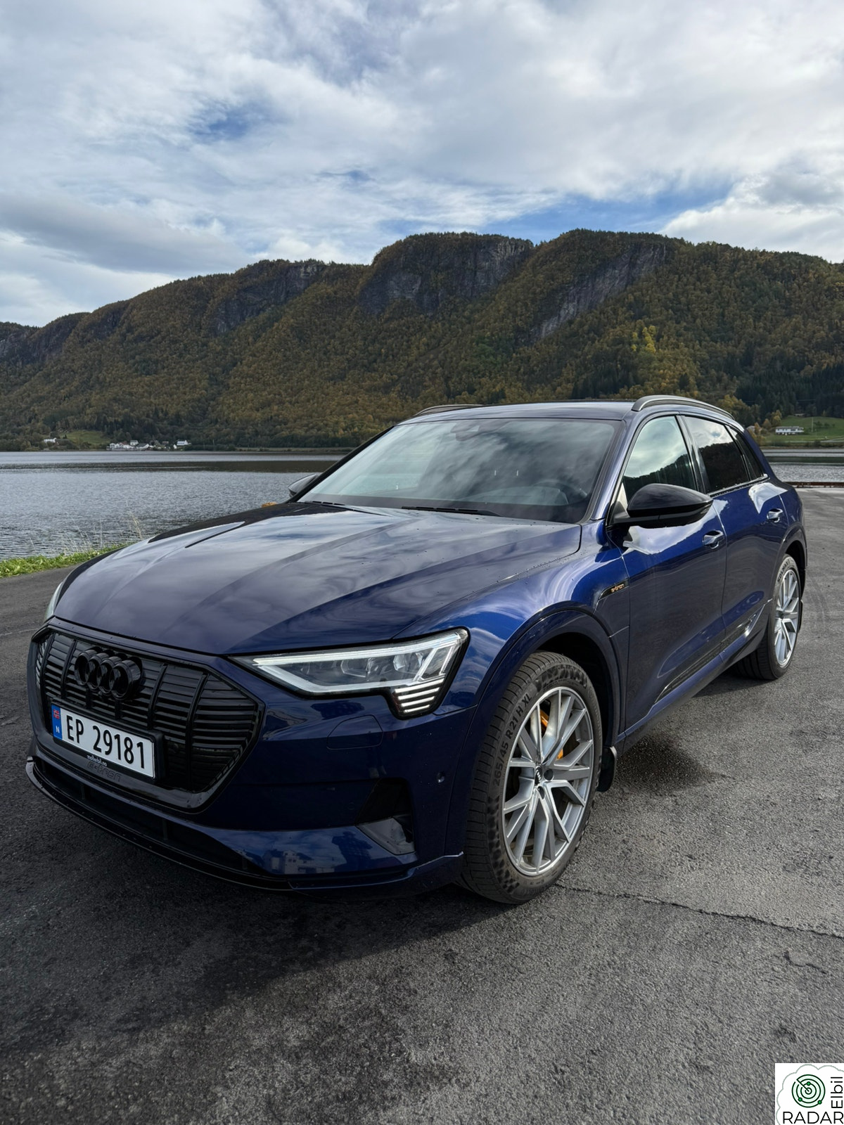 AUDI e-tron 50