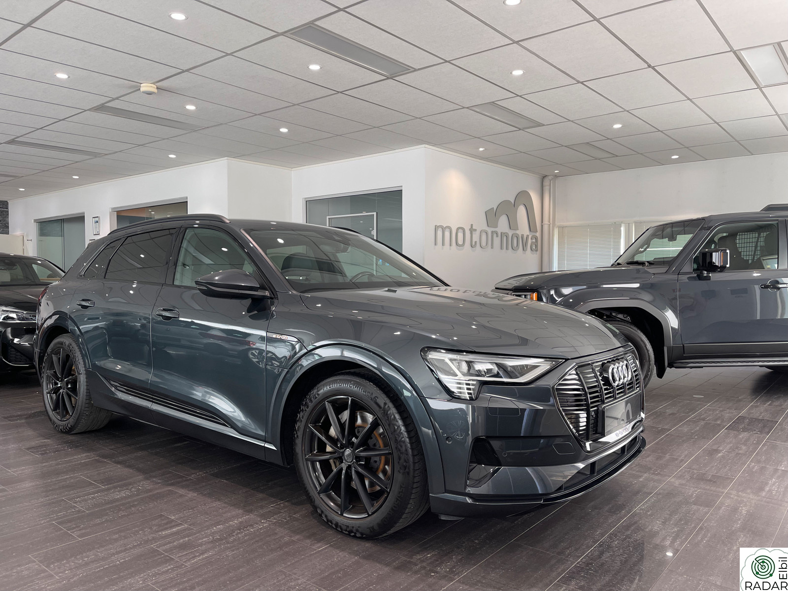 AUDI e-tron 50 50 Quattro Advanced Business /Krok/Sportsseter/ACC/++