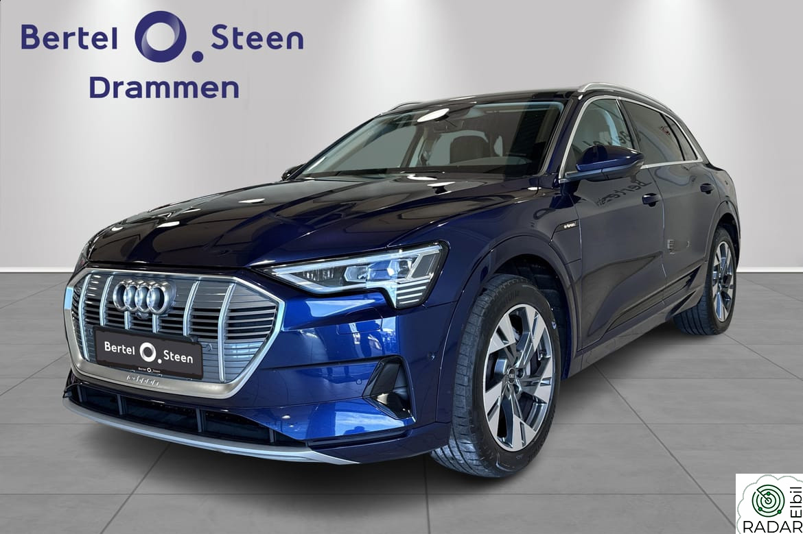 AUDI e-tron 55 55 Quattro/ Hengerfeste/ Navi/ Memory