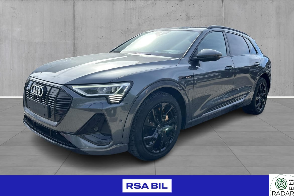 AUDI e-tron 55 55, Pano tak, B&O Matrix, hengerfeste, nightvision